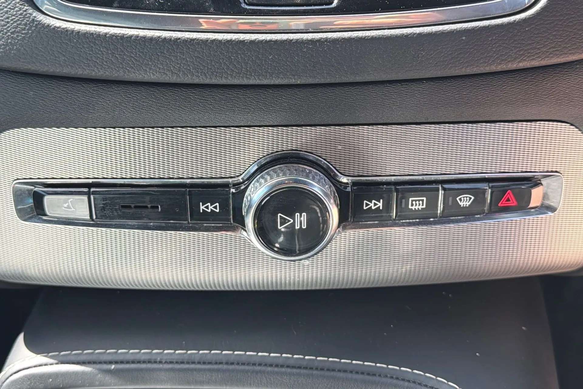 2019 VOLVO XC90 2019 VOLVO XC90