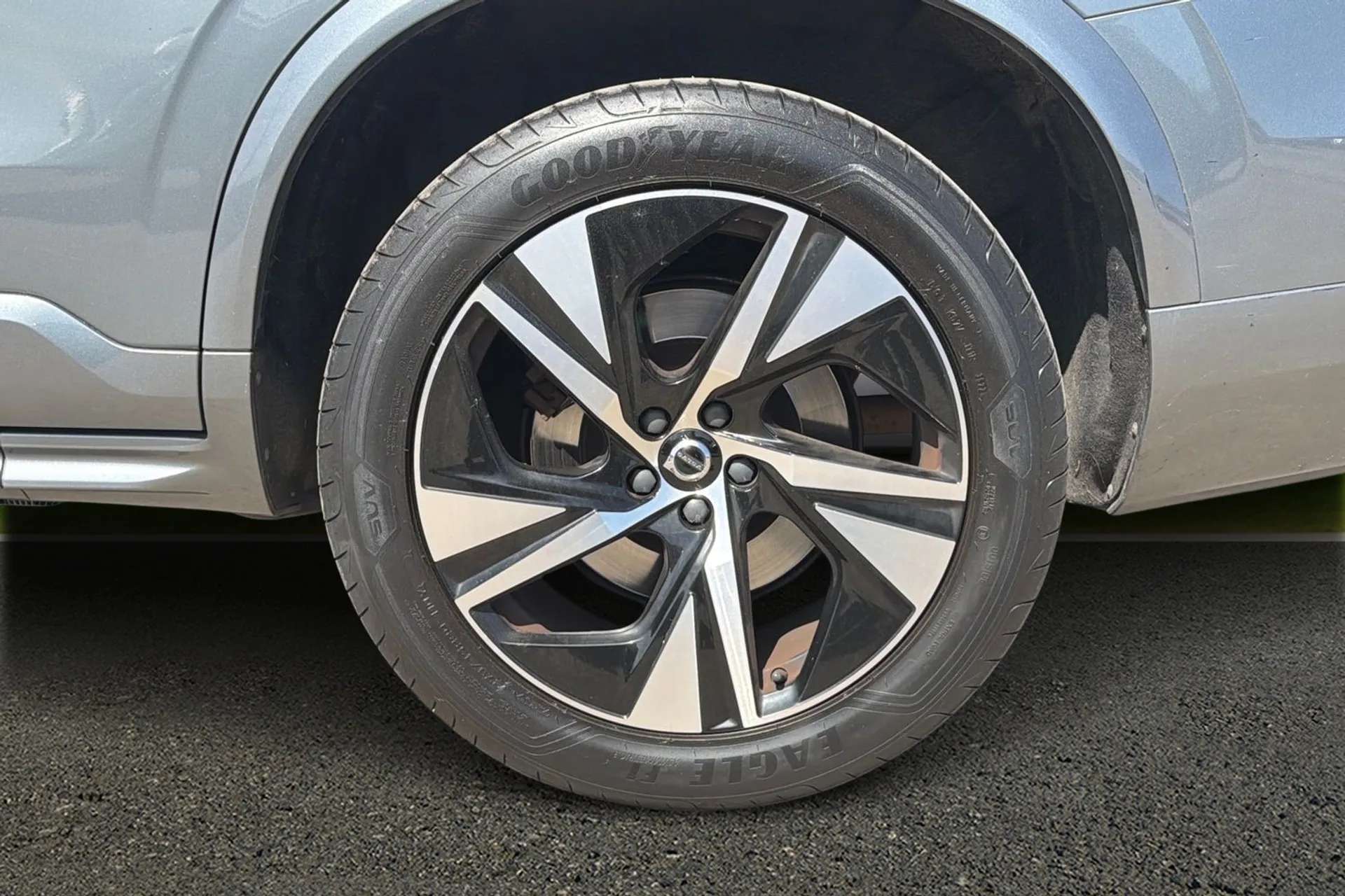 2019 VOLVO XC90 2019 VOLVO XC90