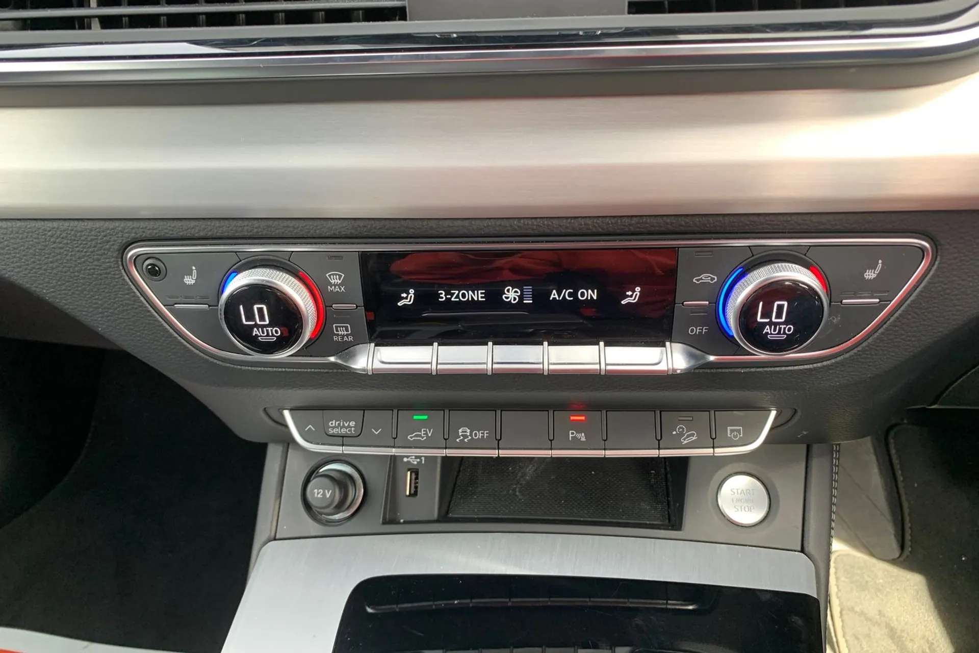 2021 AUDI Q5 2021 AUDI Q5