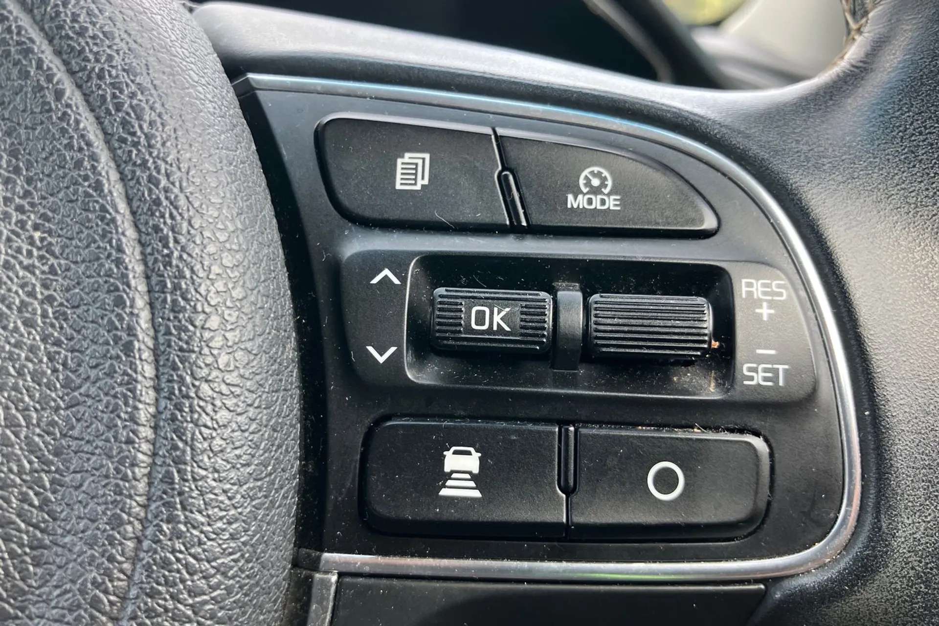 2021 KIA E-NIRO 2021 KIA E-NIRO