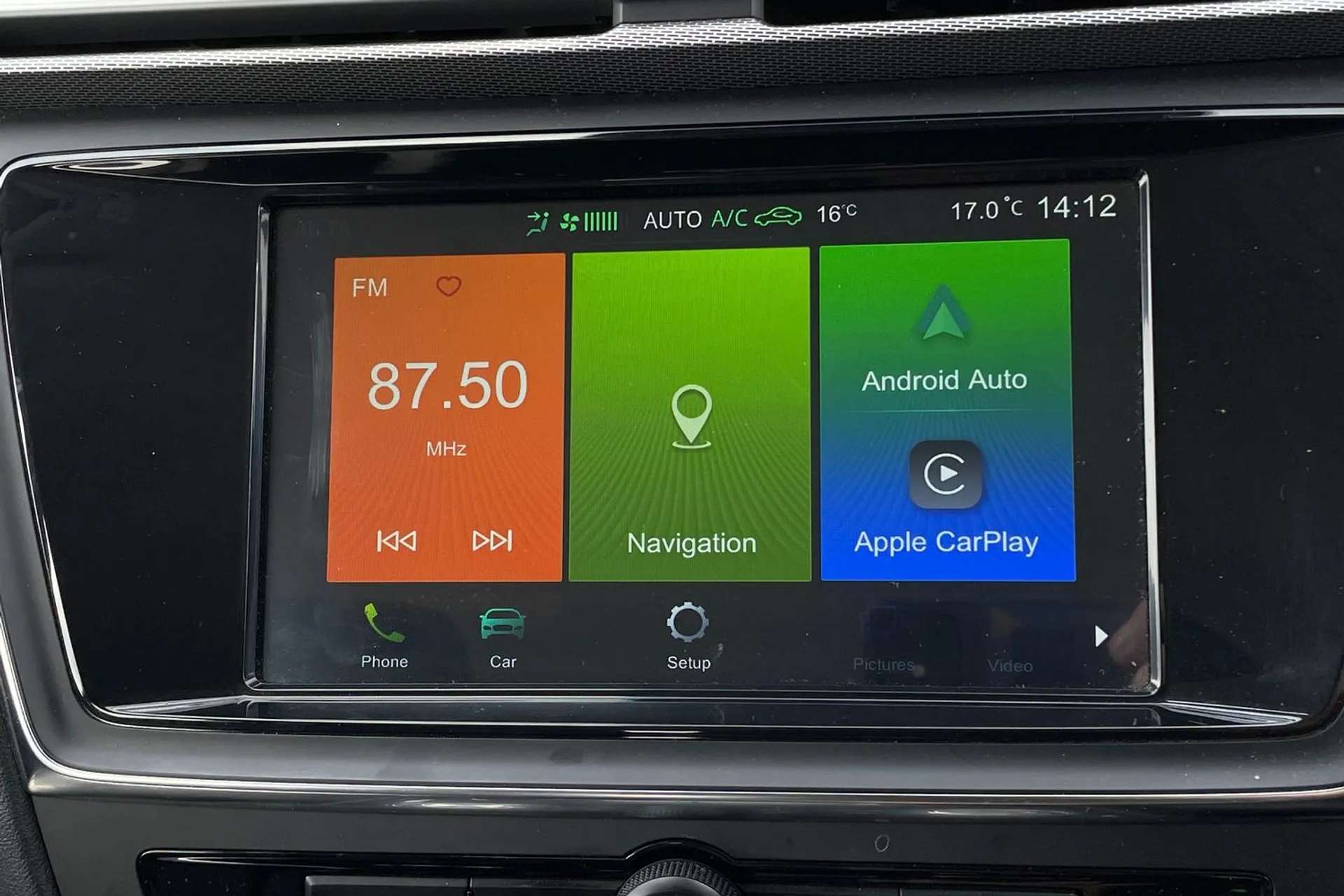 2022 MG MOTOR UK MG5 2022 MG MOTOR UK MG5