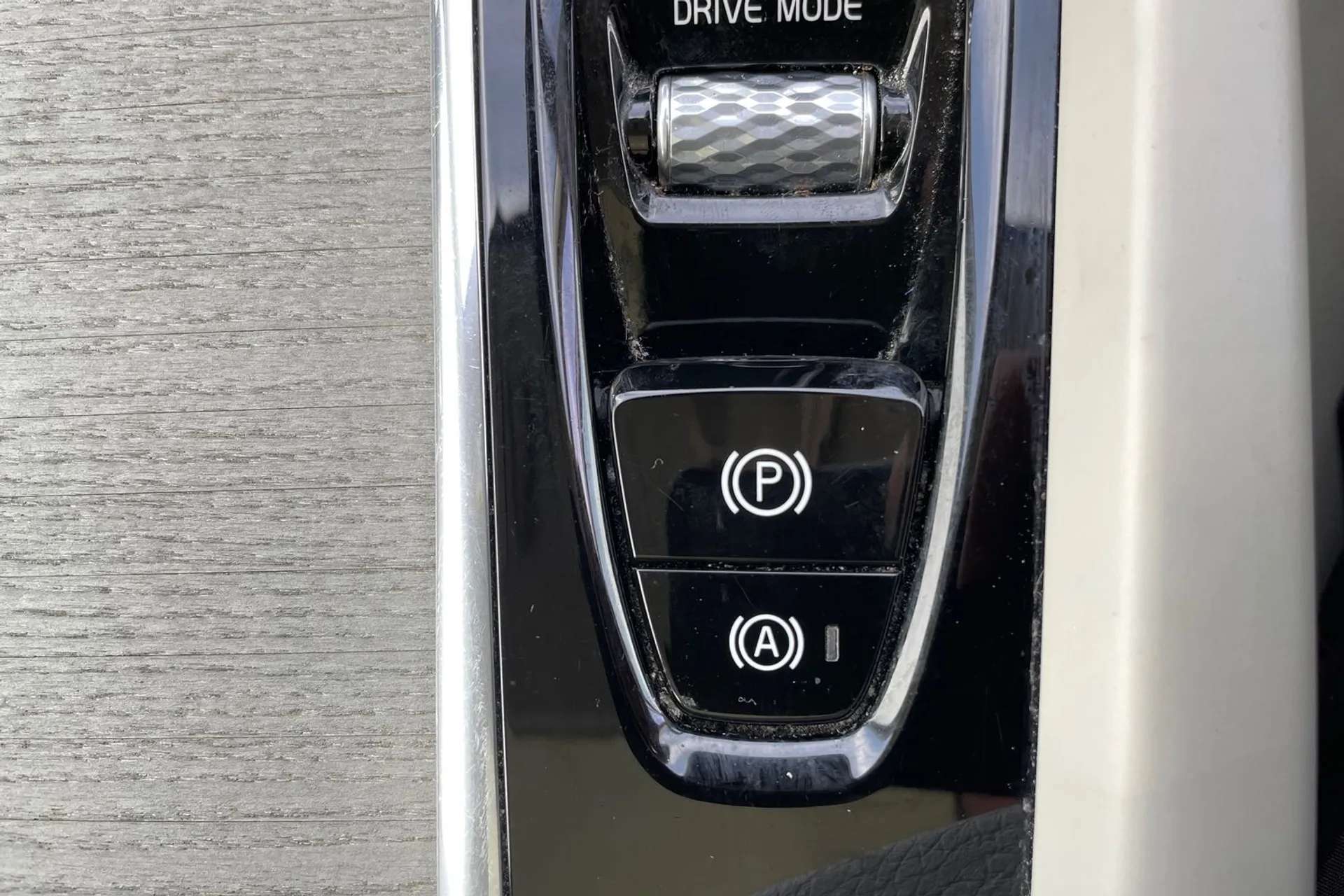 2019 VOLVO V60 2019 VOLVO V60