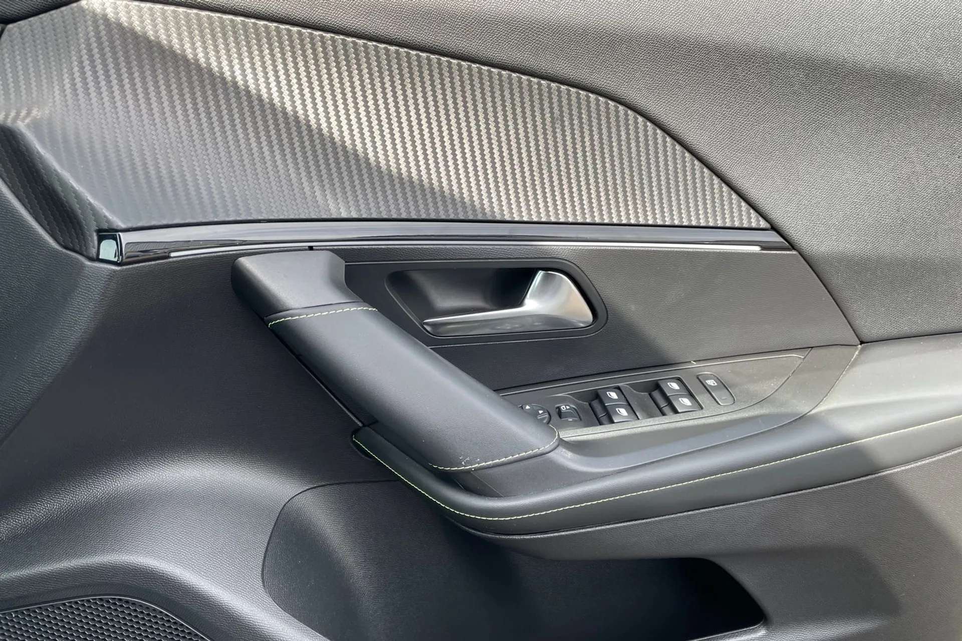 2020 PEUGEOT 2008 2020 PEUGEOT 2008