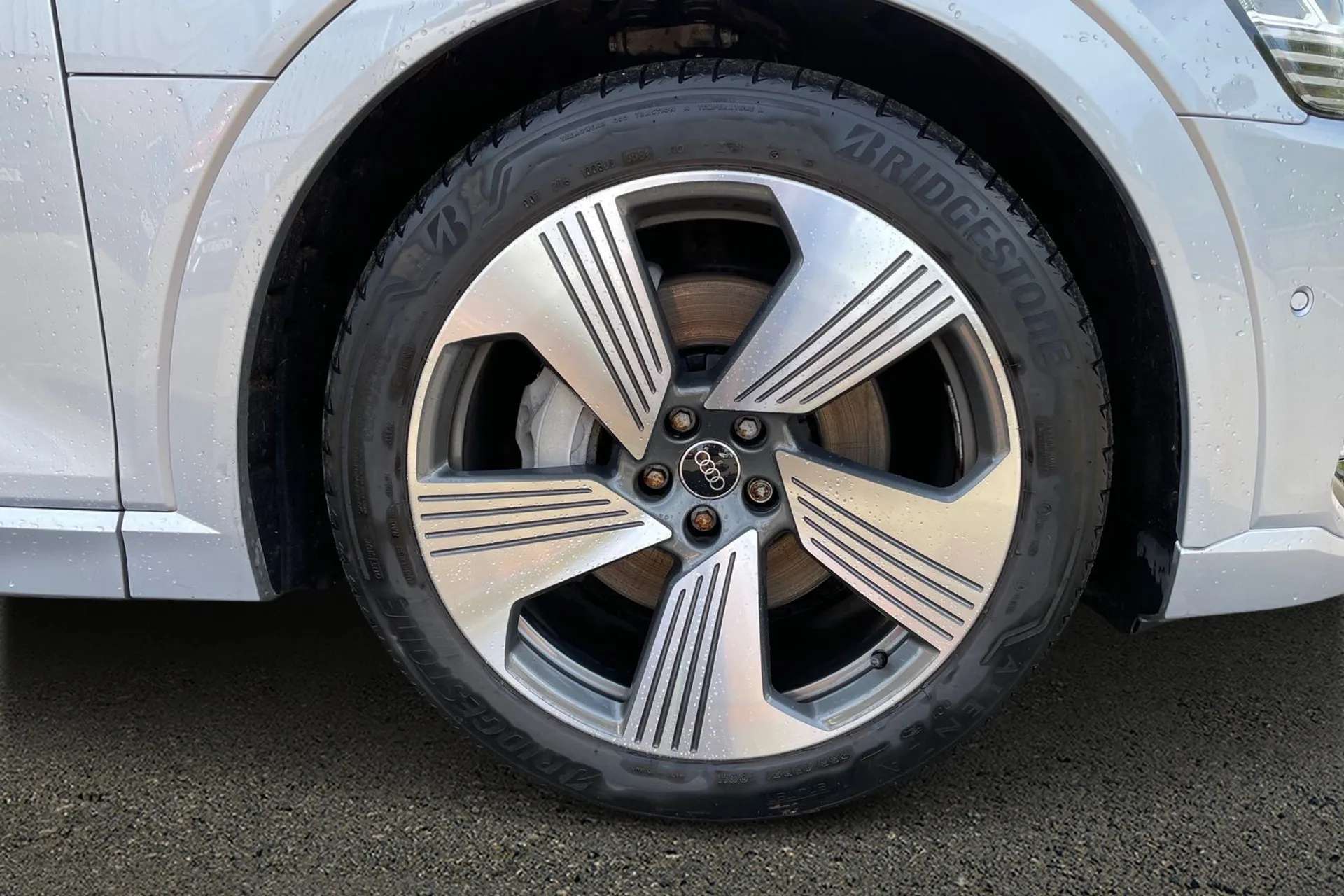 2022 AUDI E-TRON 2022 AUDI E-TRON