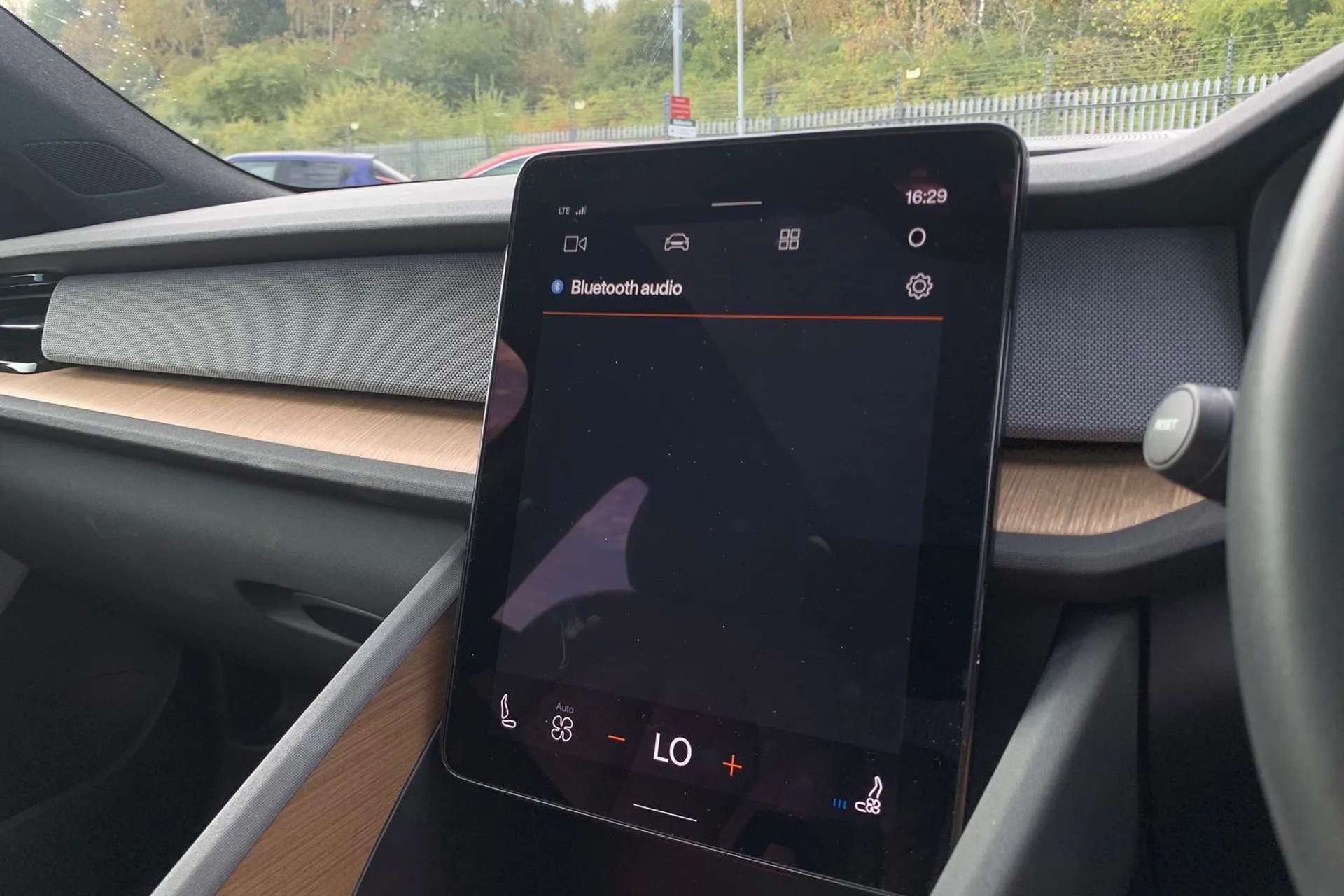 2022 POLESTAR 2 2022 POLESTAR 2