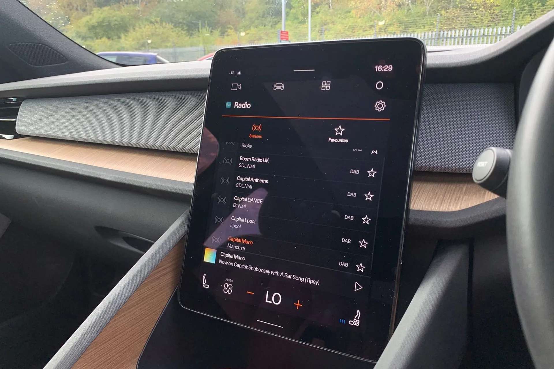 2022 POLESTAR 2 2022 POLESTAR 2