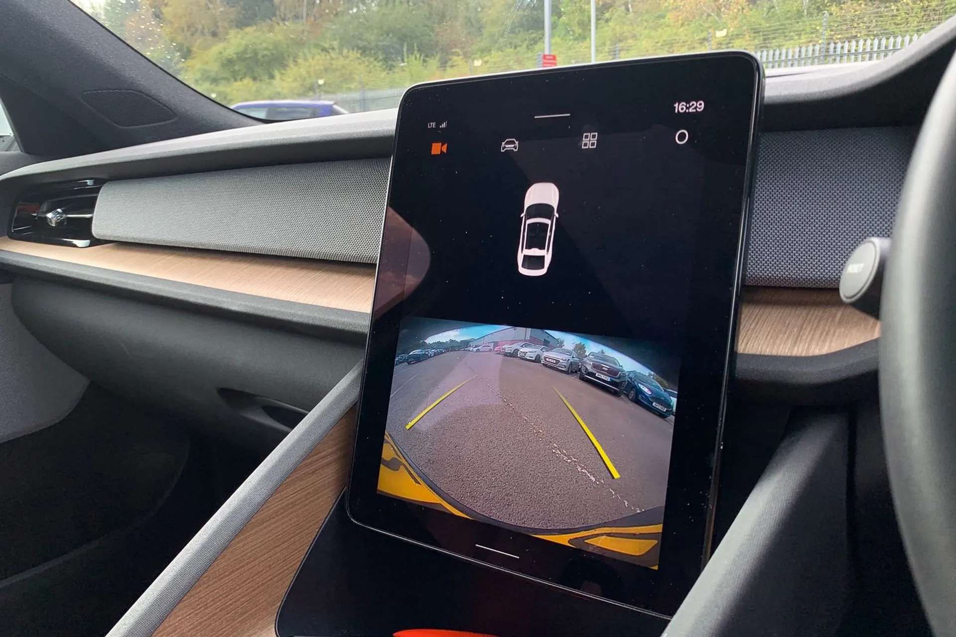 2022 POLESTAR 2 2022 POLESTAR 2