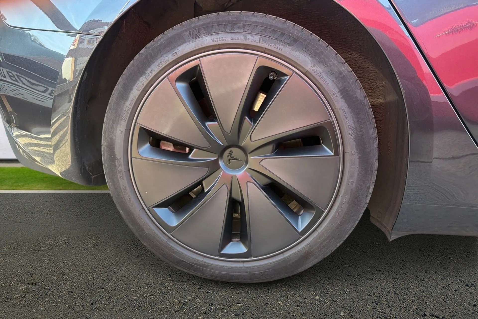 2024 TESLA MODEL 3 2024 TESLA MODEL 3