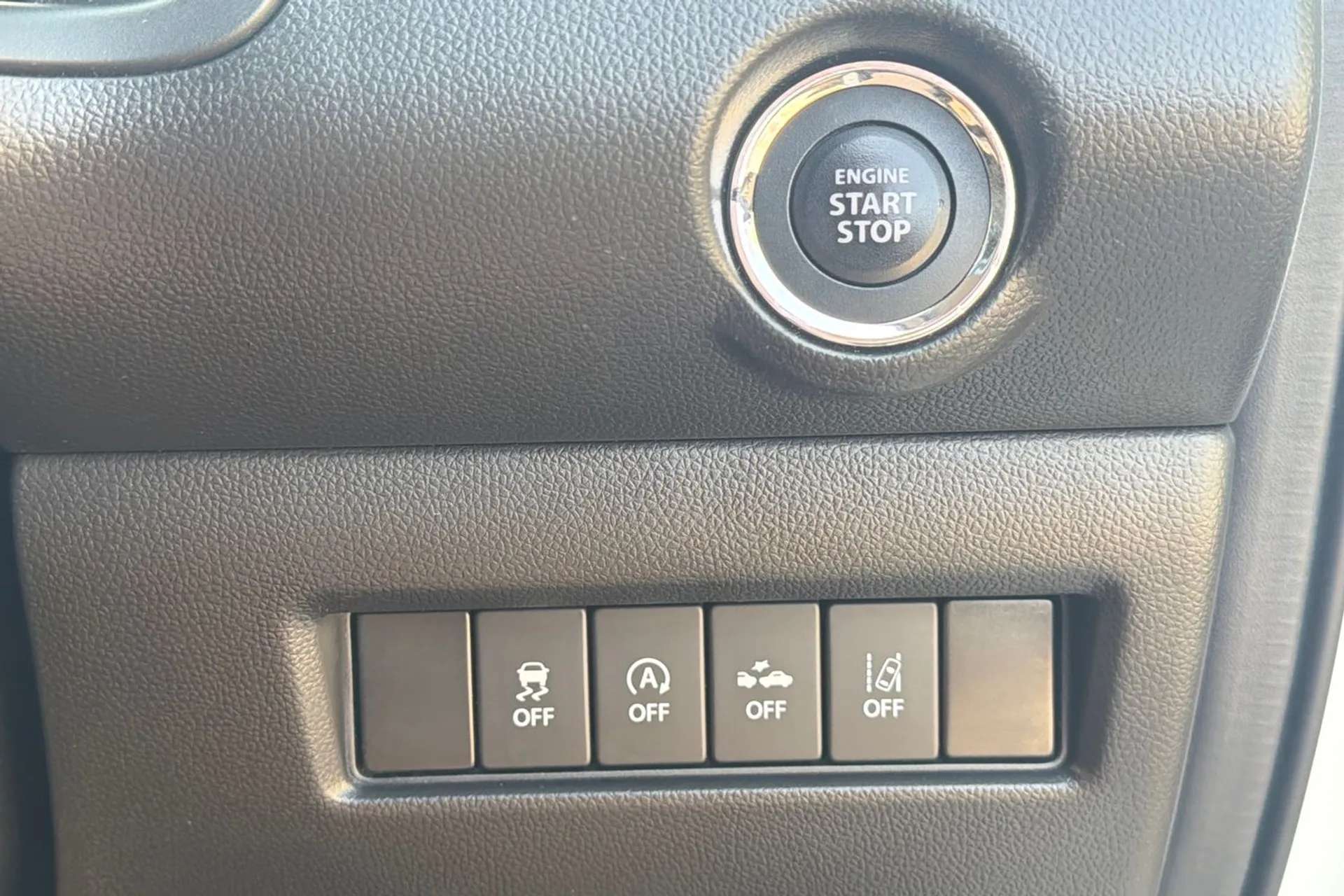 2019 SUZUKI SWIFT 2019 SUZUKI SWIFT