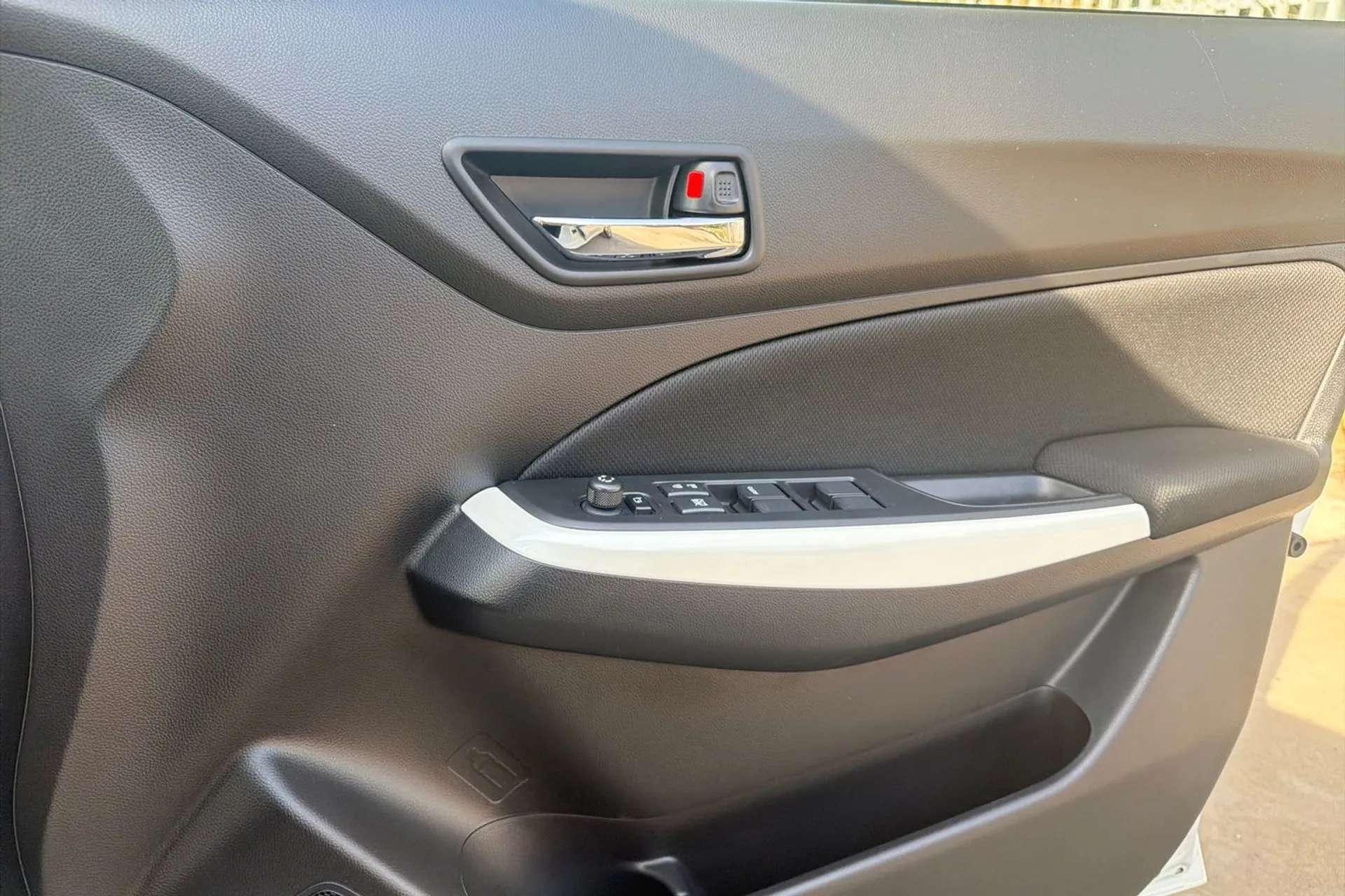 2019 SUZUKI SWIFT 2019 SUZUKI SWIFT
