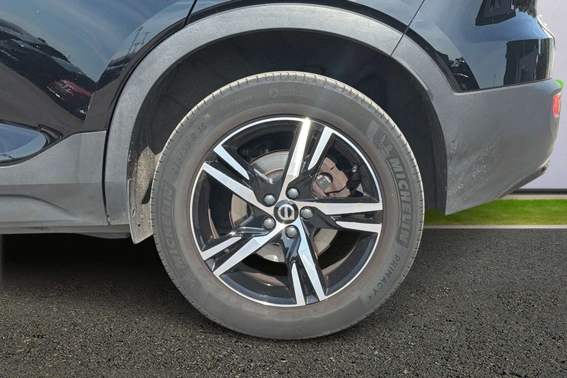 2022 VOLVO XC40 2022 VOLVO XC40