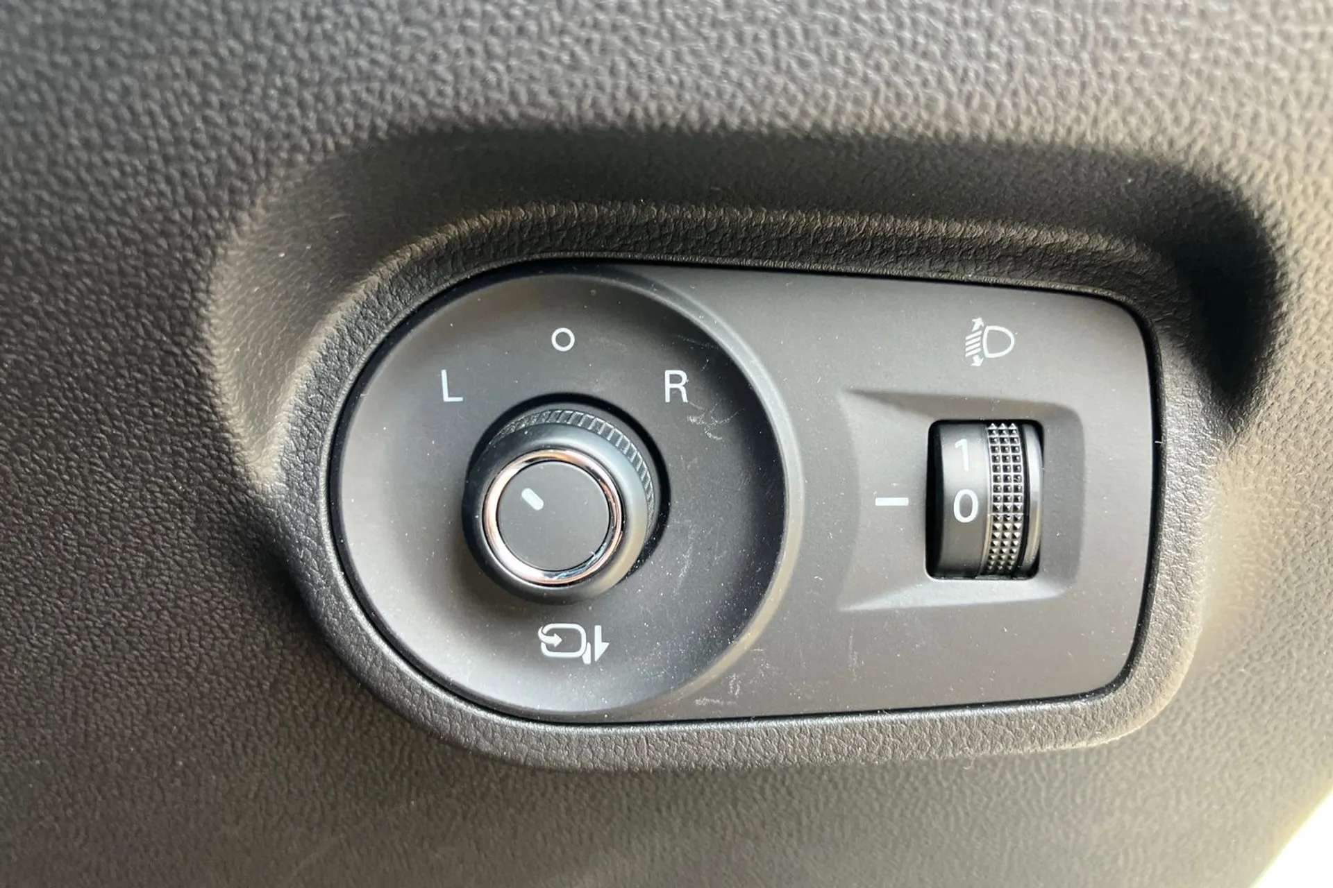 2023 MG MOTOR UK MG4 2023 MG MOTOR UK MG4