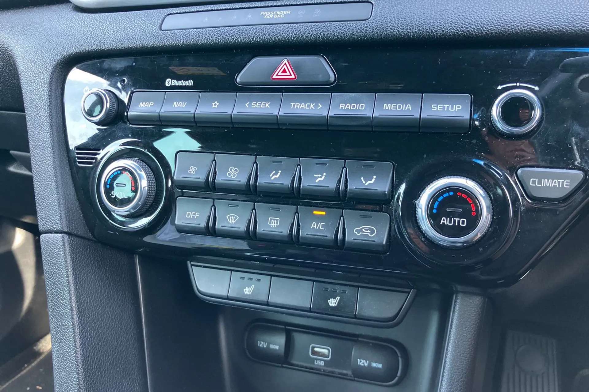 2021 KIA SPORTAGE 2021 KIA SPORTAGE