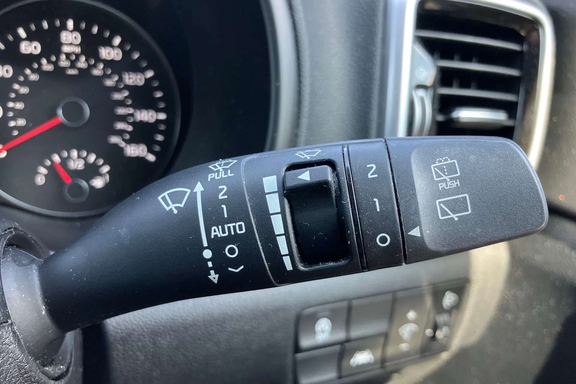2021 KIA SPORTAGE 2021 KIA SPORTAGE