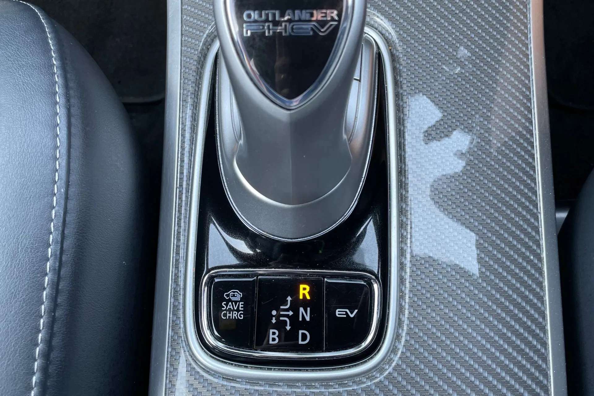2020 MITSUBISHI OUTLANDER 2020 MITSUBISHI OUTLANDER