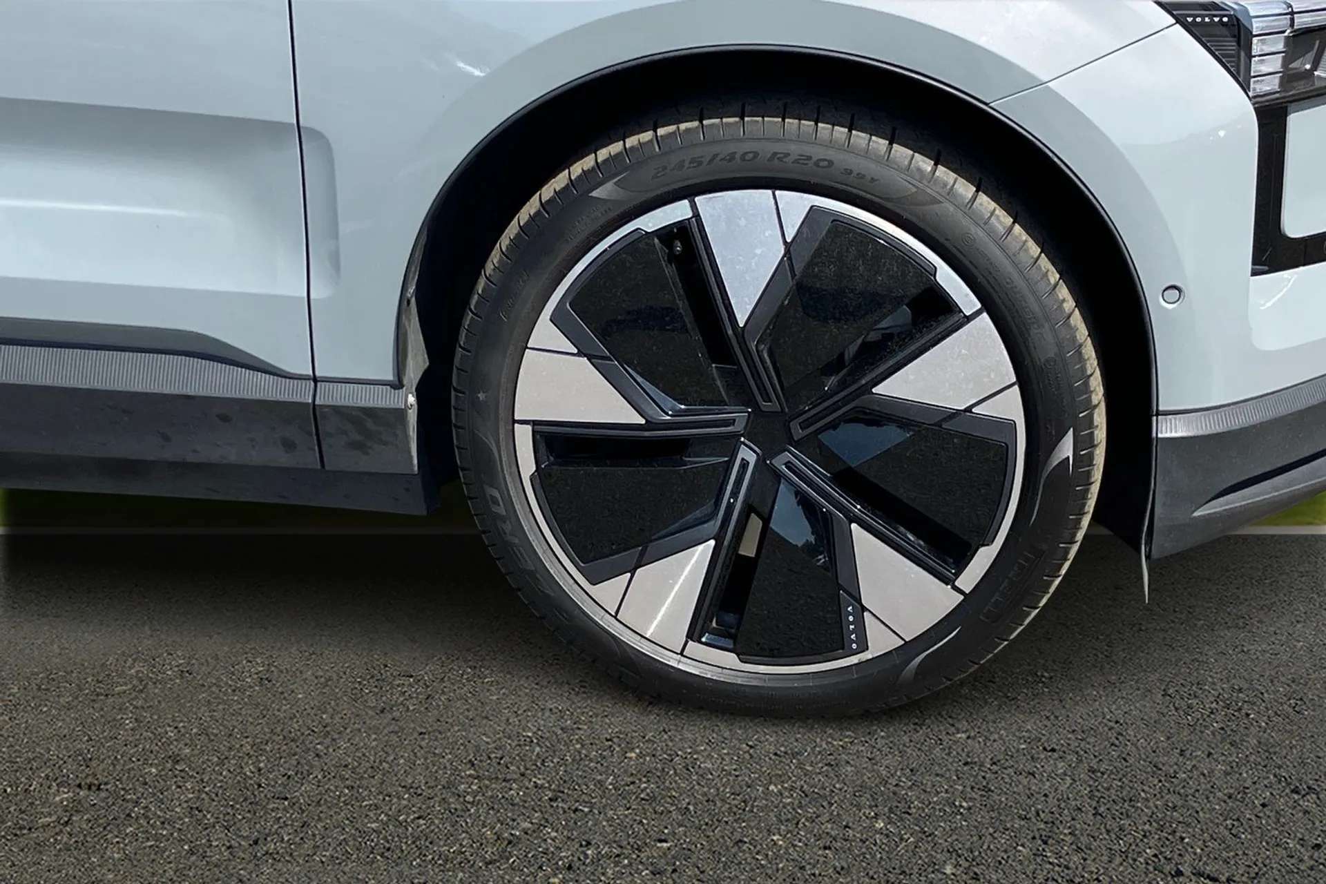 2024 VOLVO EX30 2024 VOLVO EX30