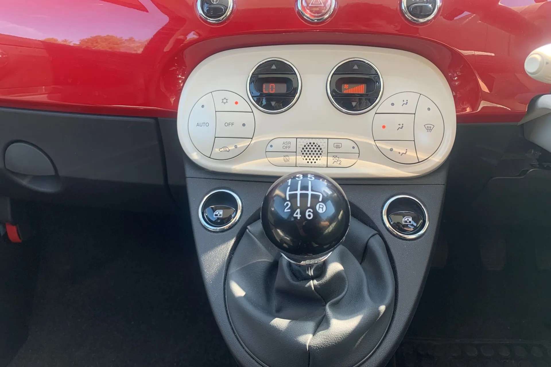 2025 FIAT 500 2025 FIAT 500