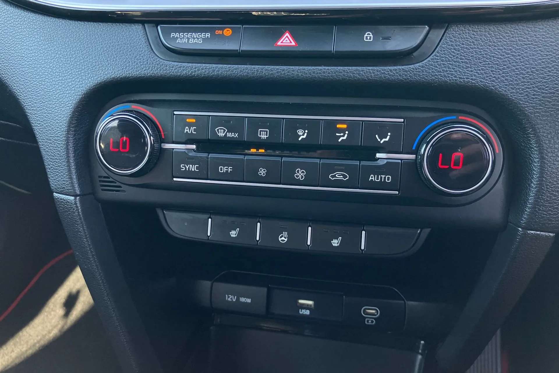 2023 KIA CEED 2023 KIA CEED