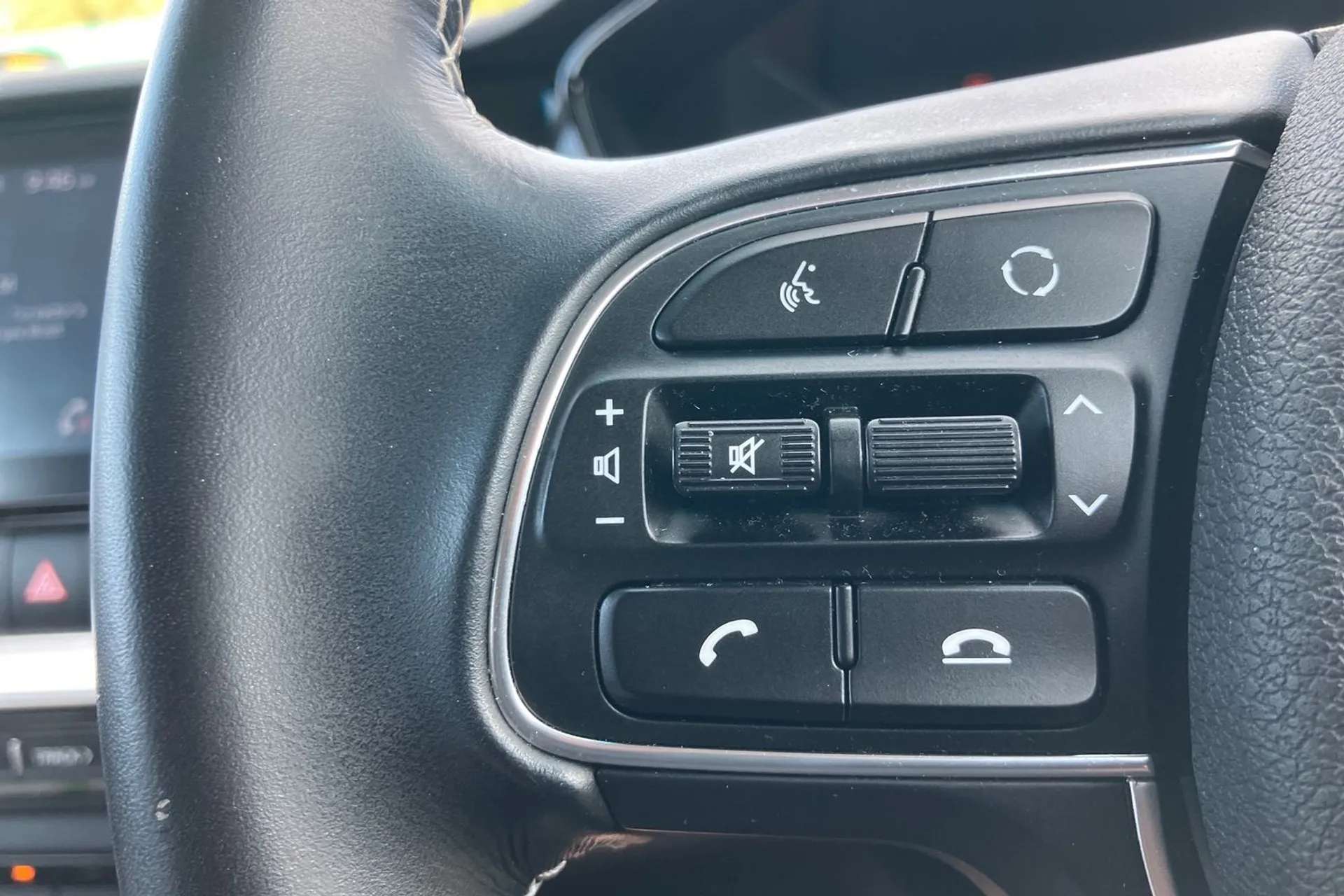 2021 KIA E-NIRO 2021 KIA E-NIRO