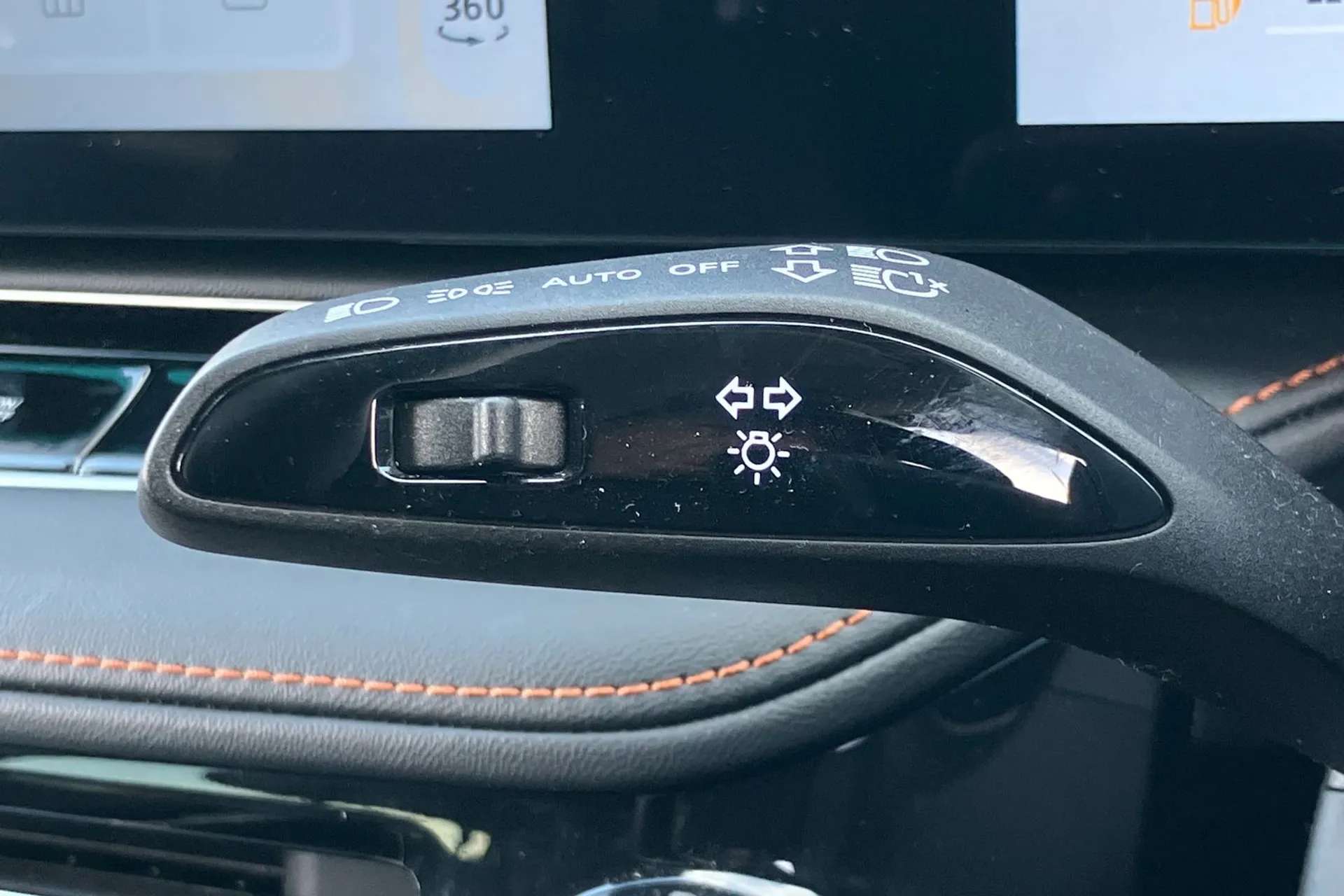 2025 MG MOTOR UK HS 2025 MG MOTOR UK HS
