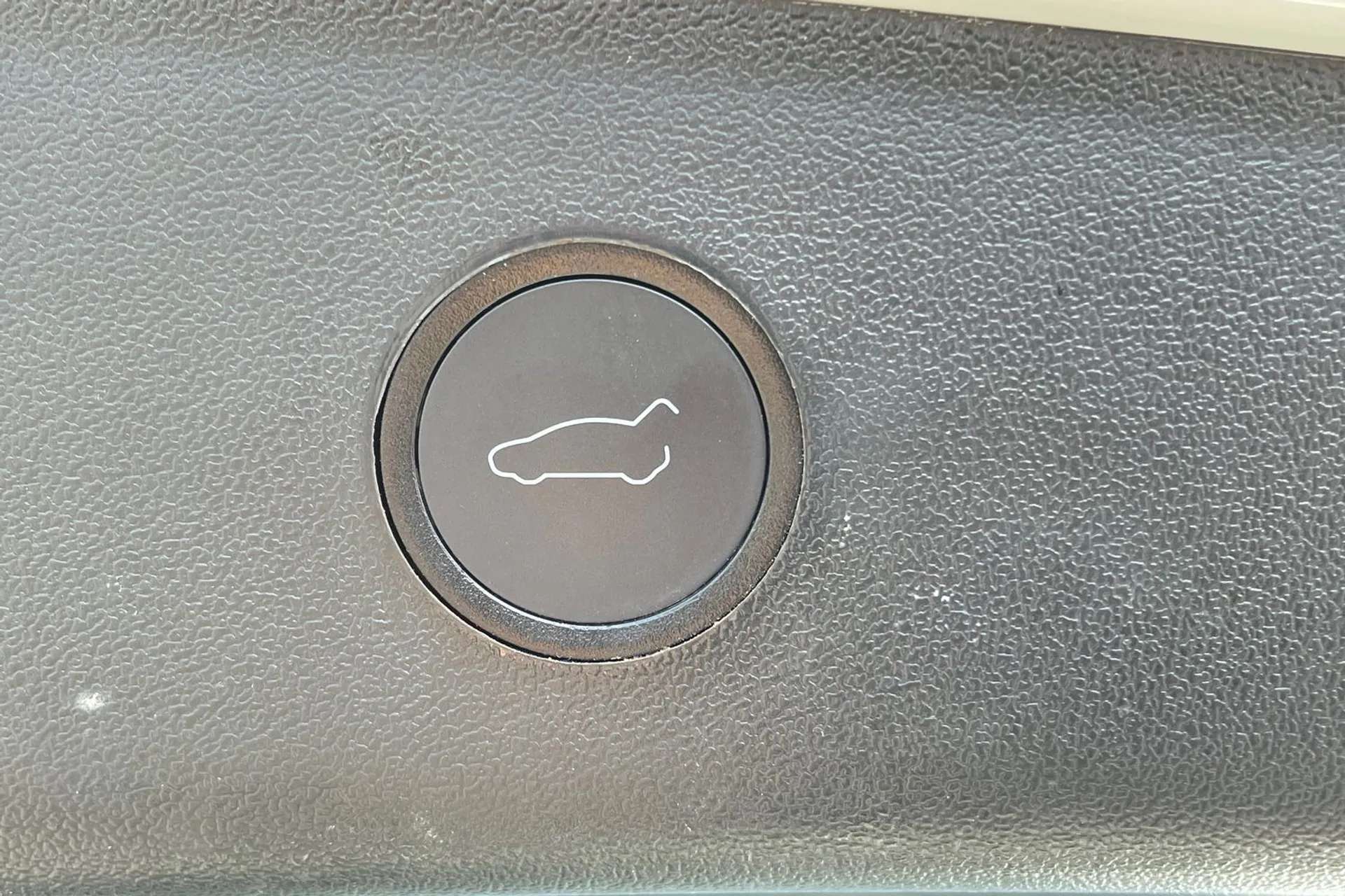 2023 TESLA MODEL 3 2023 TESLA MODEL 3
