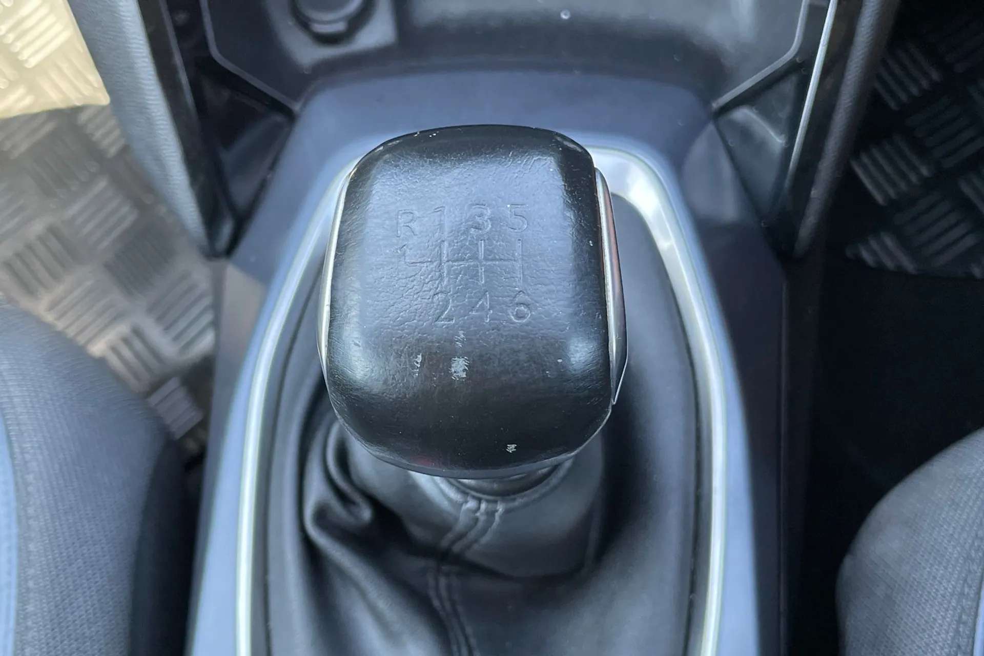 2020 PEUGEOT 2008 2020 PEUGEOT 2008
