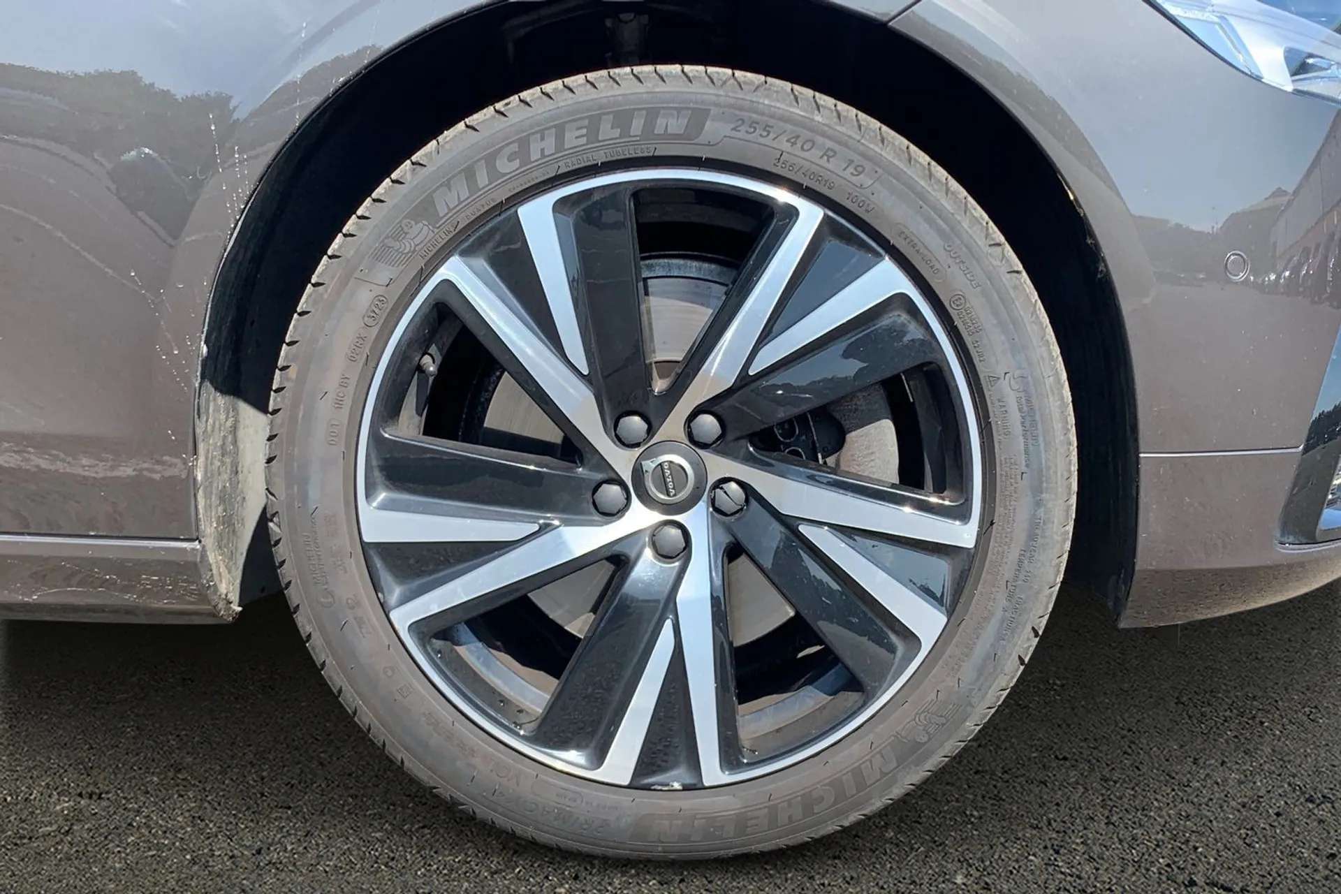 2022 VOLVO S90 2022 VOLVO S90