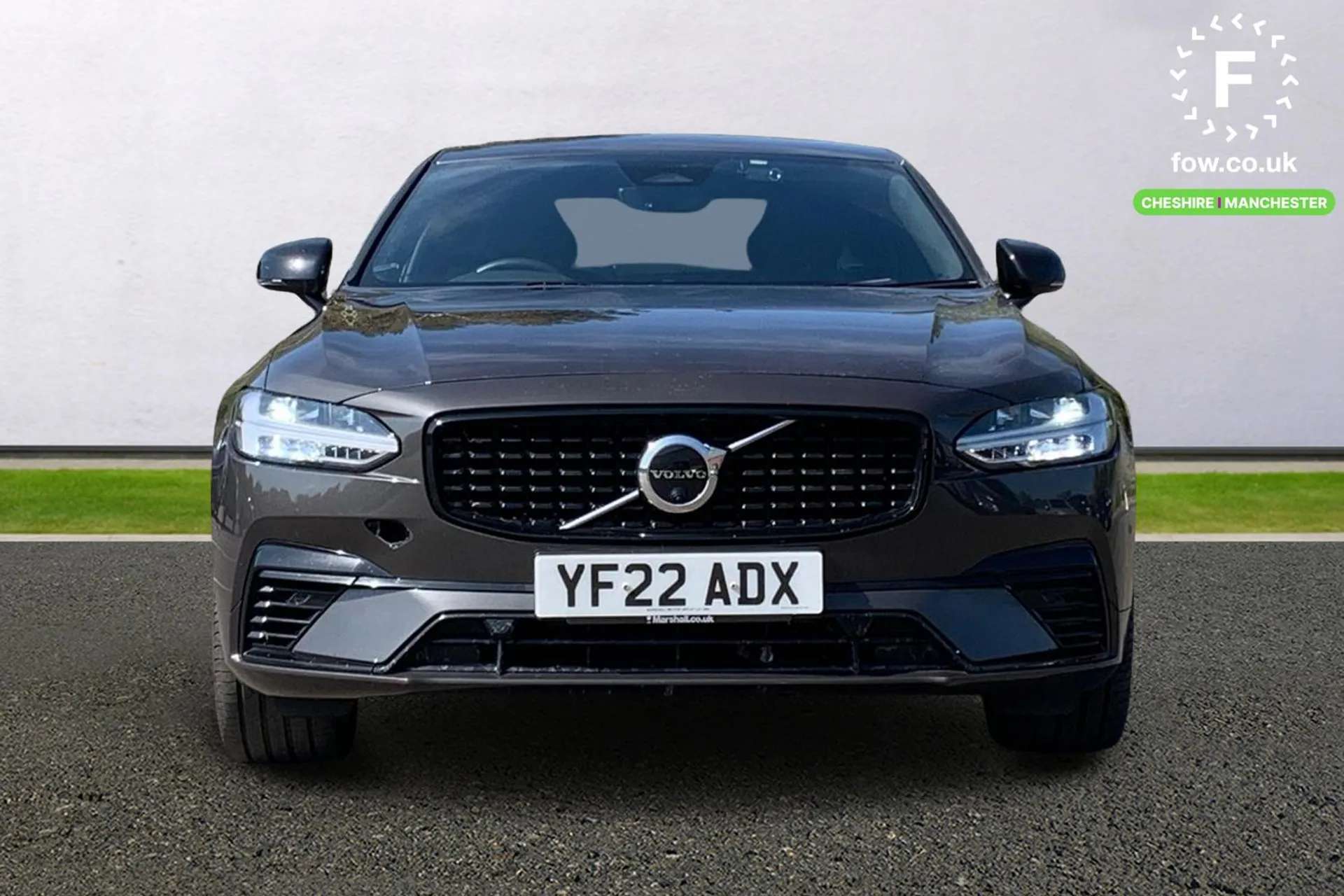2022 VOLVO S90 2022 VOLVO S90