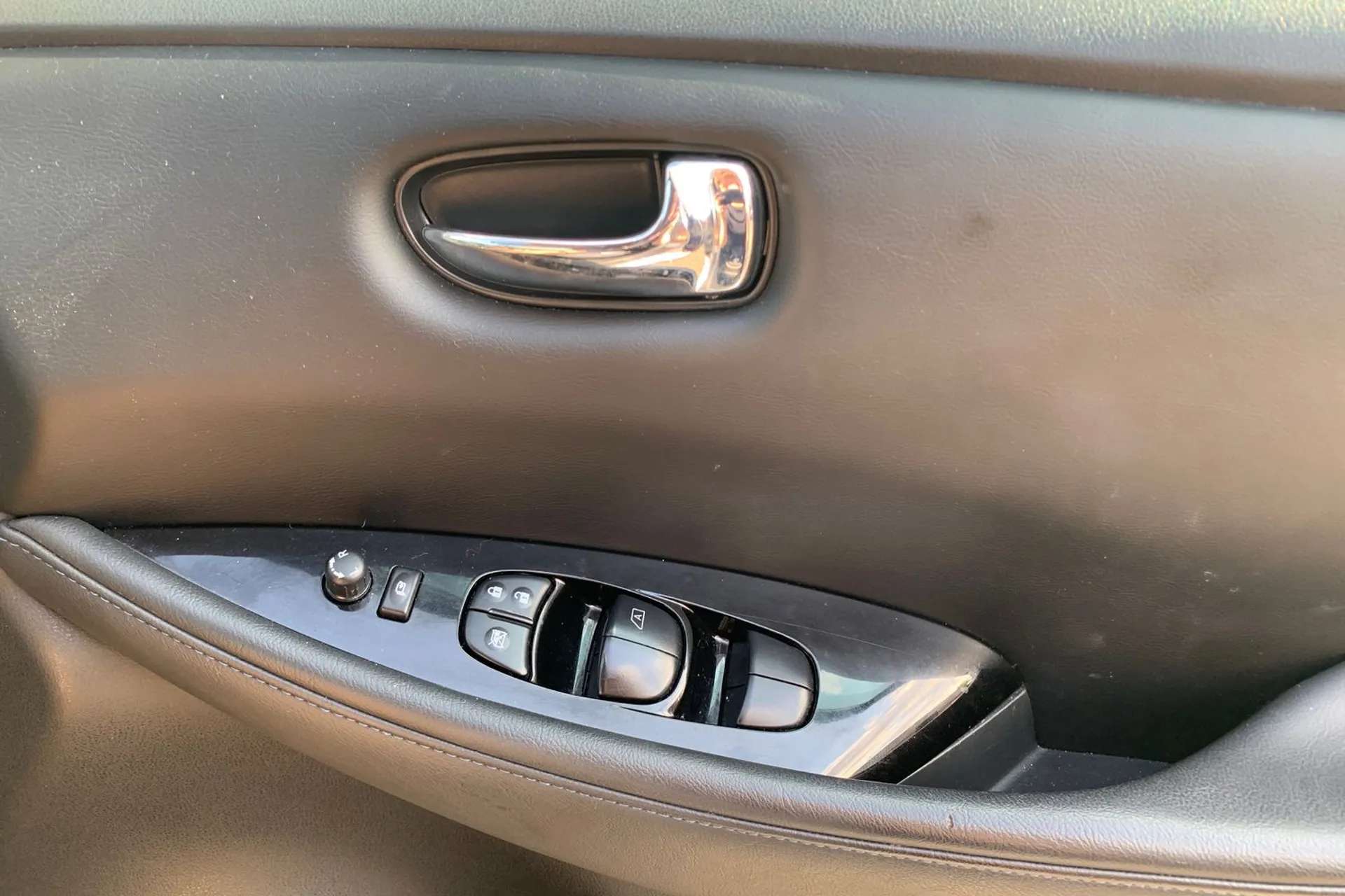 2022 NISSAN LEAF 2022 NISSAN LEAF