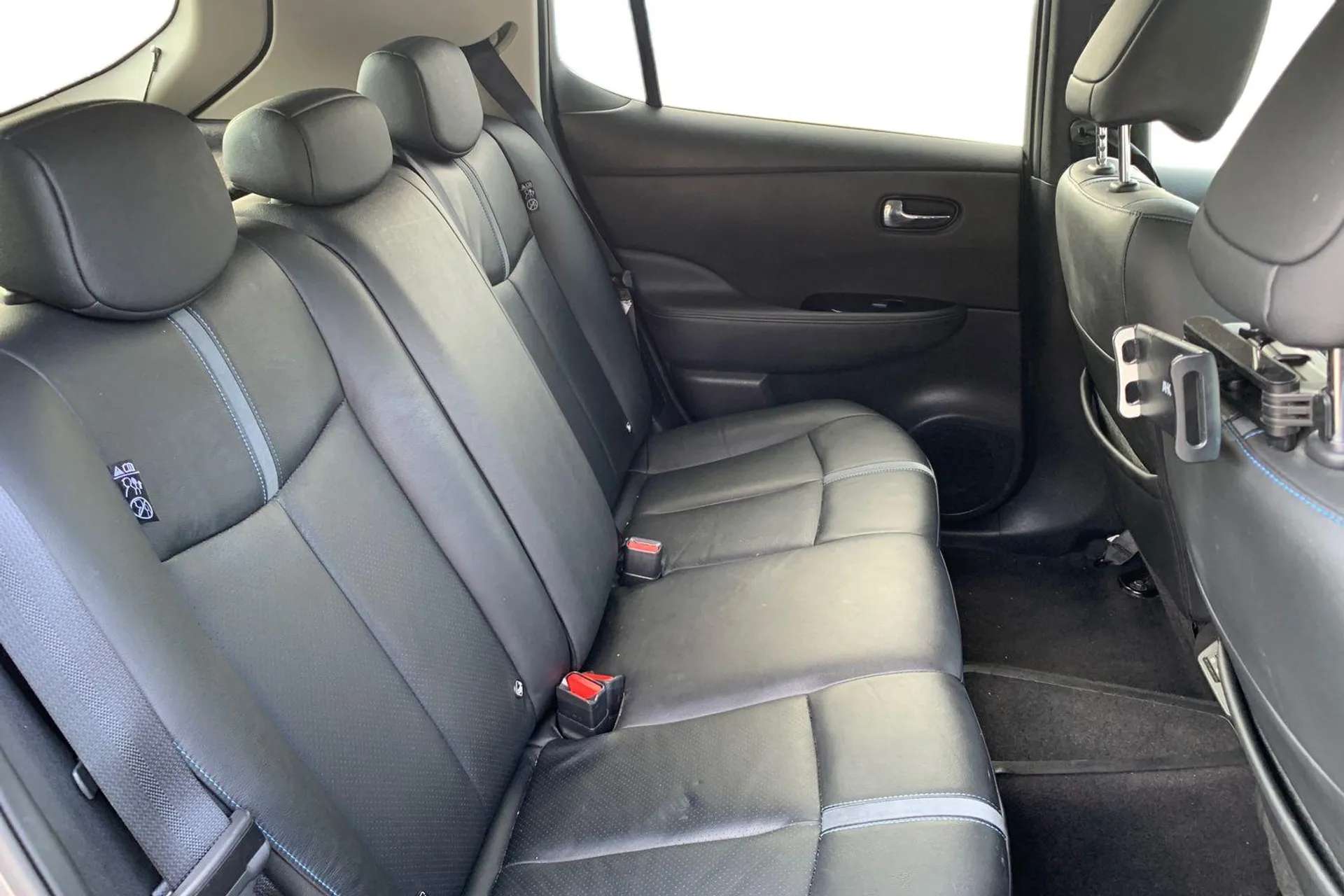 2022 NISSAN LEAF 2022 NISSAN LEAF