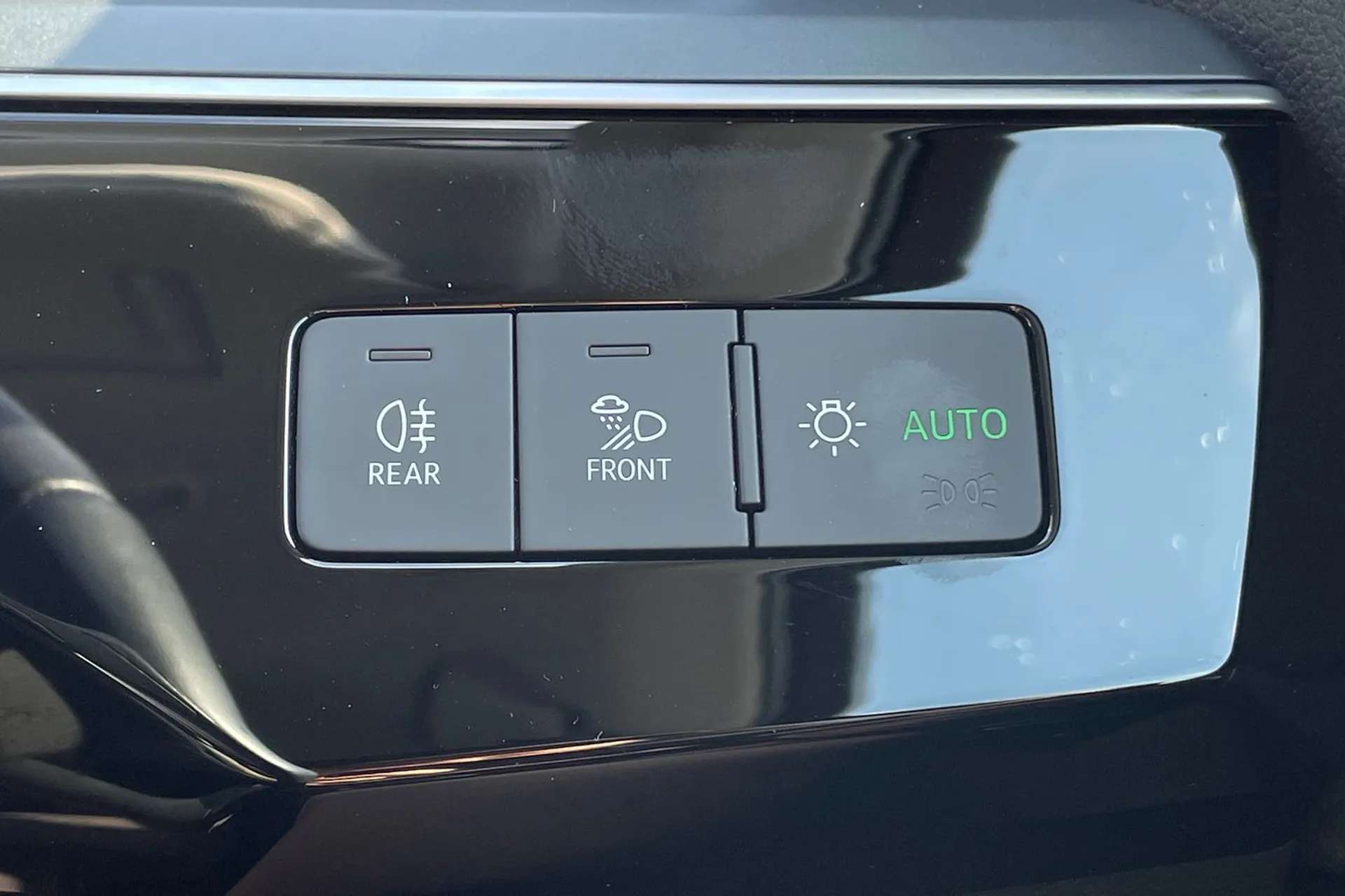 2022 AUDI E-TRON 2022 AUDI E-TRON