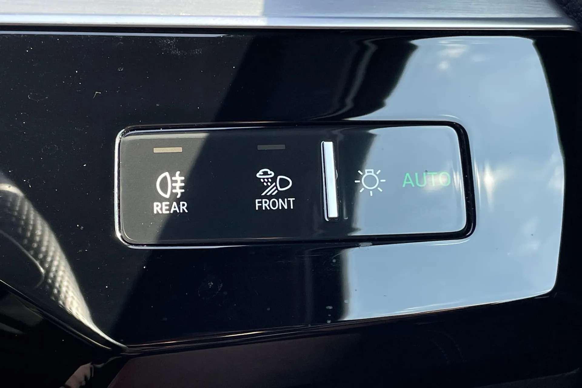 2020 AUDI E-TRON 2020 AUDI E-TRON
