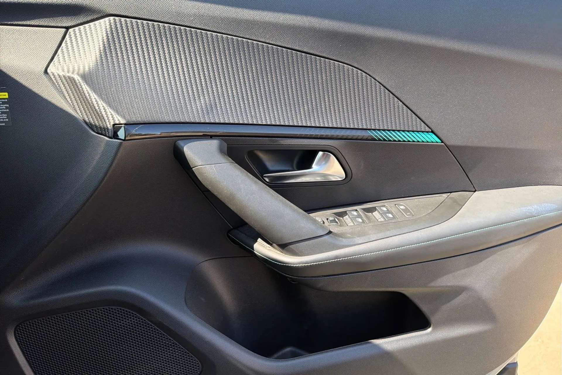 2022 PEUGEOT 2008 2022 PEUGEOT 2008