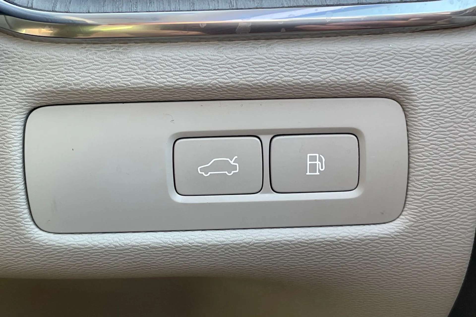 2023 VOLVO XC60 2023 VOLVO XC60