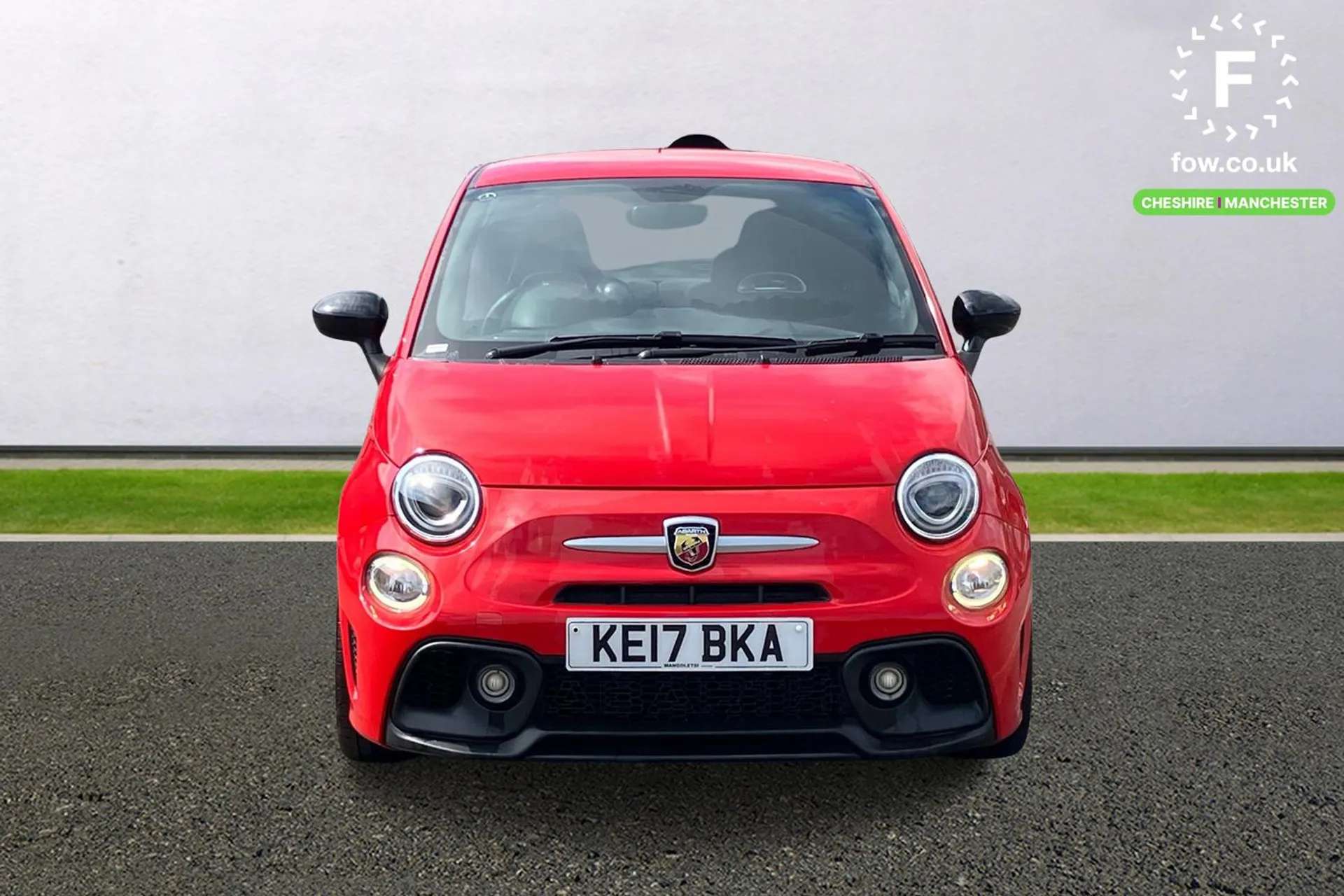 2017 ABARTH 595 2017 ABARTH 595