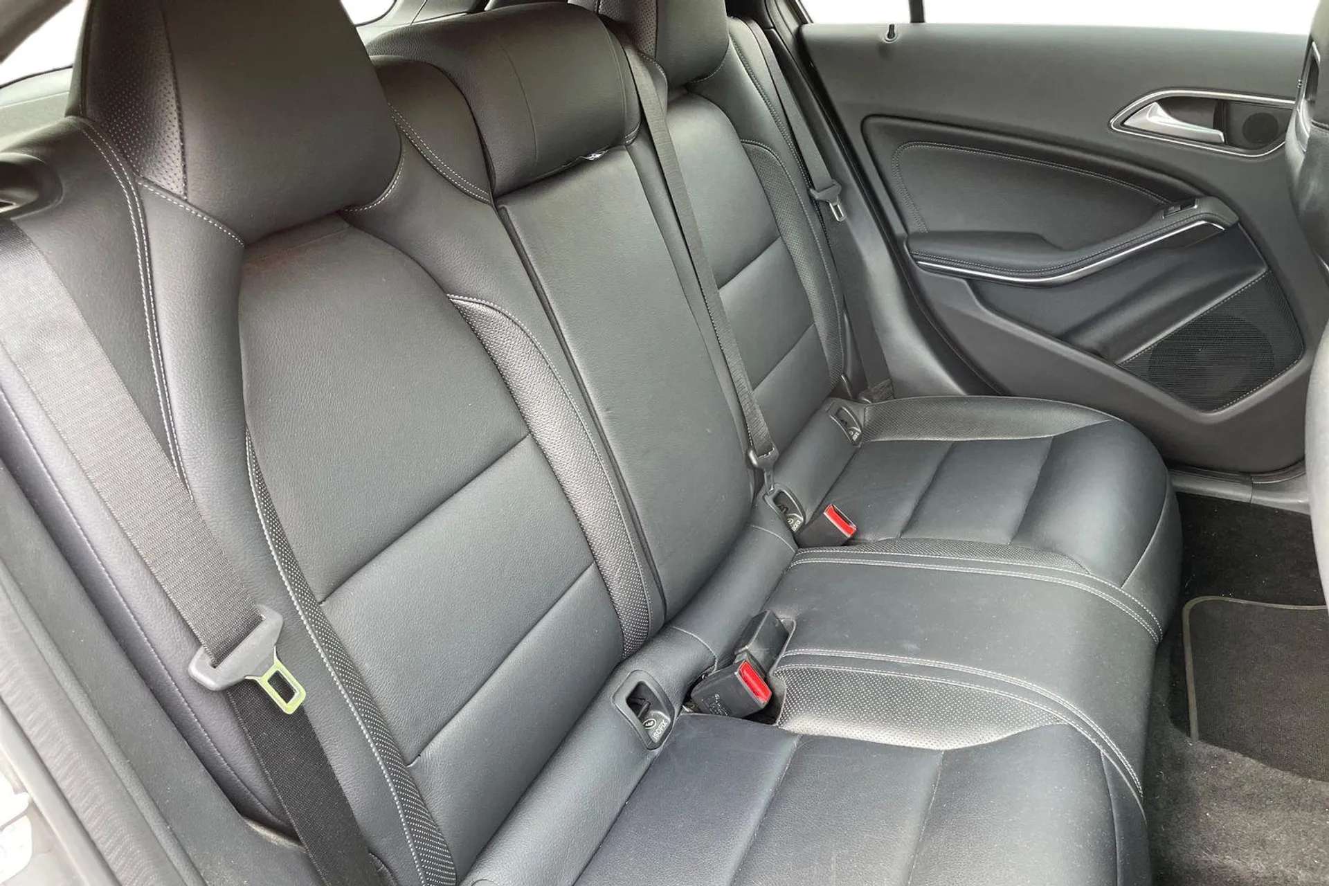 2016 MERCEDES-BENZ A CLASS 2016 MERCEDES-BENZ A CLASS