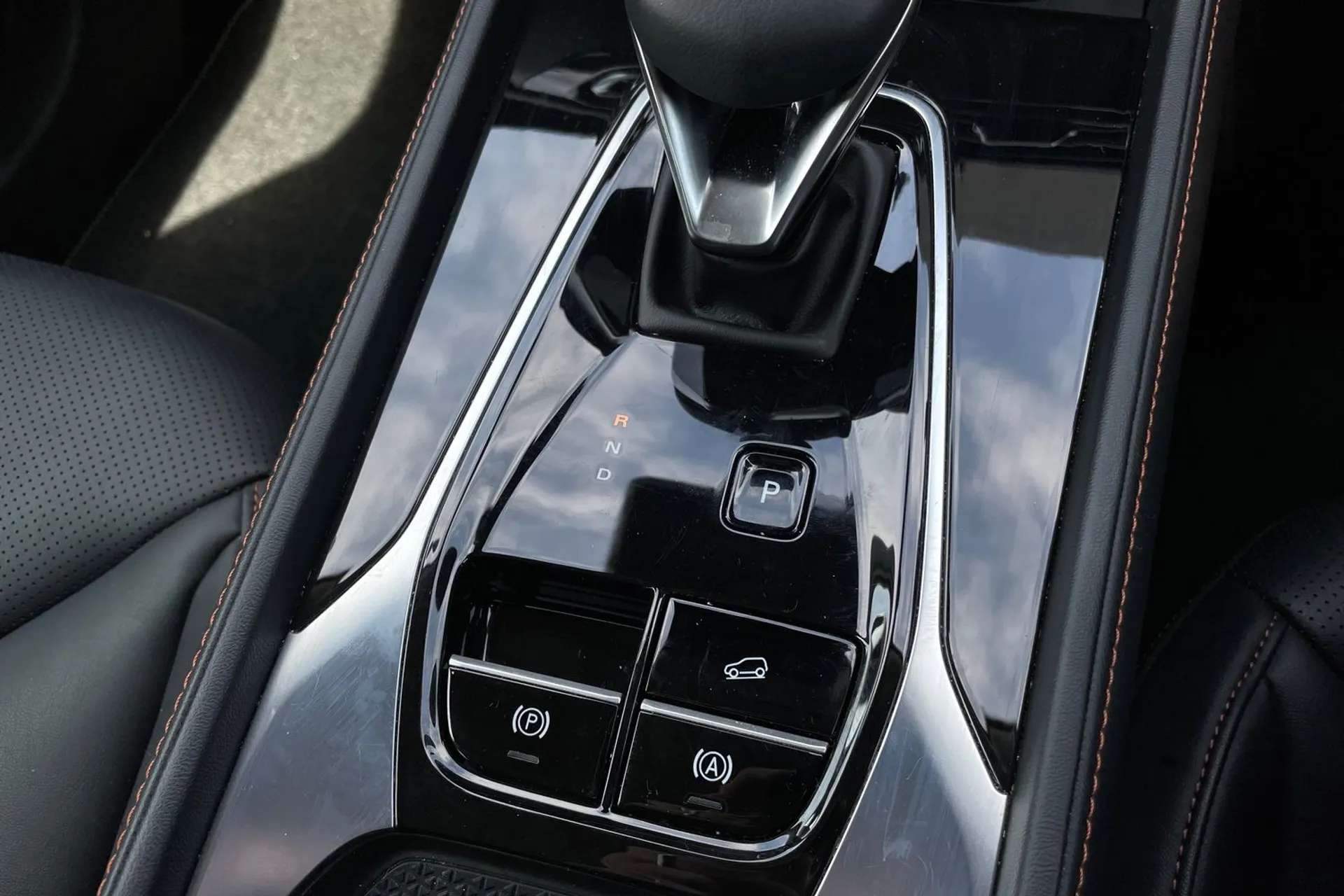 2025 MG MOTOR UK HS 2025 MG MOTOR UK HS