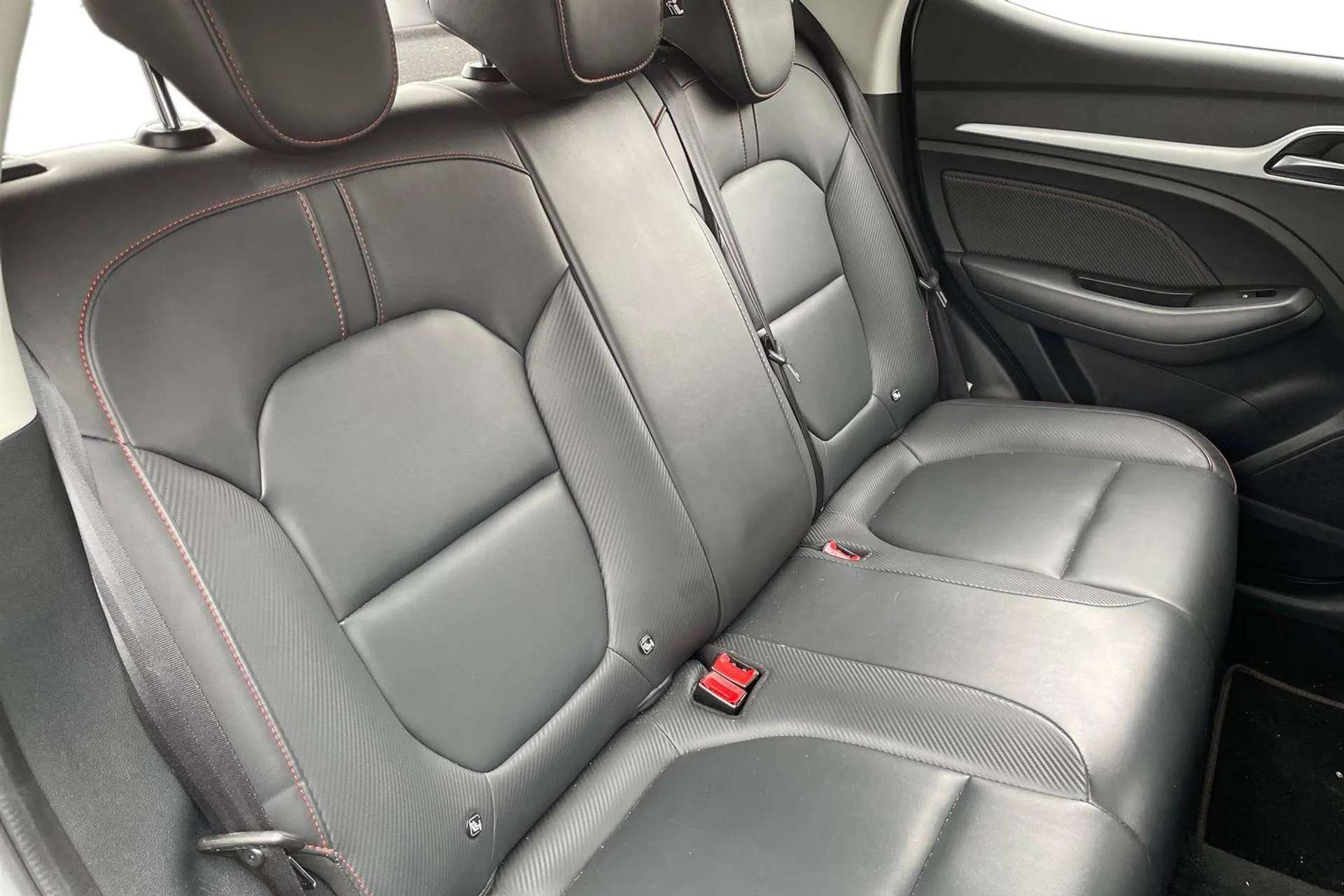 2022 MG MOTOR UK ZS 2022 MG MOTOR UK ZS
