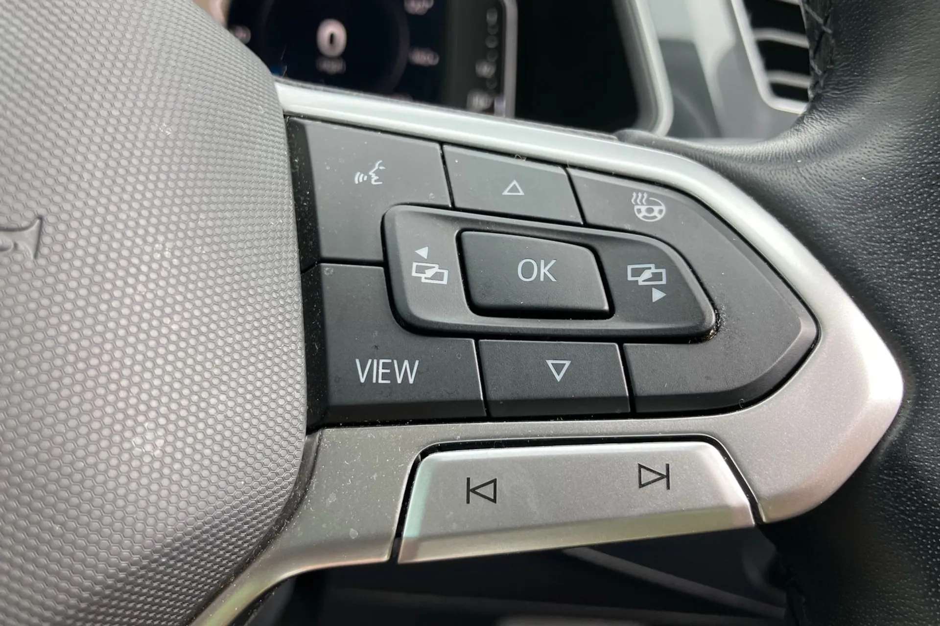 2021 VOLKSWAGEN TIGUAN 2021 VOLKSWAGEN TIGUAN