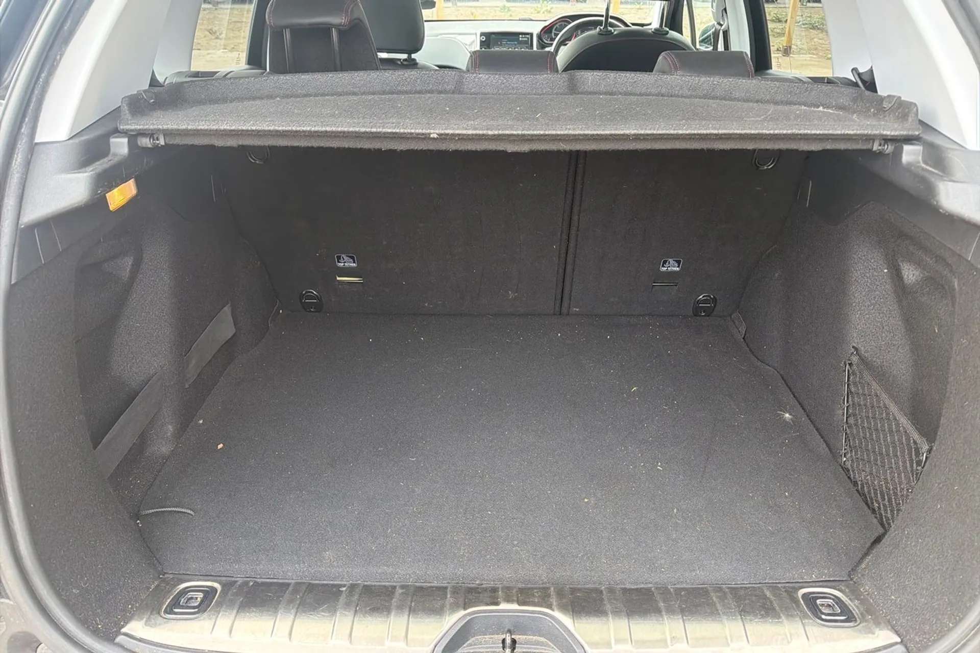 2017 PEUGEOT 2008 2017 PEUGEOT 2008