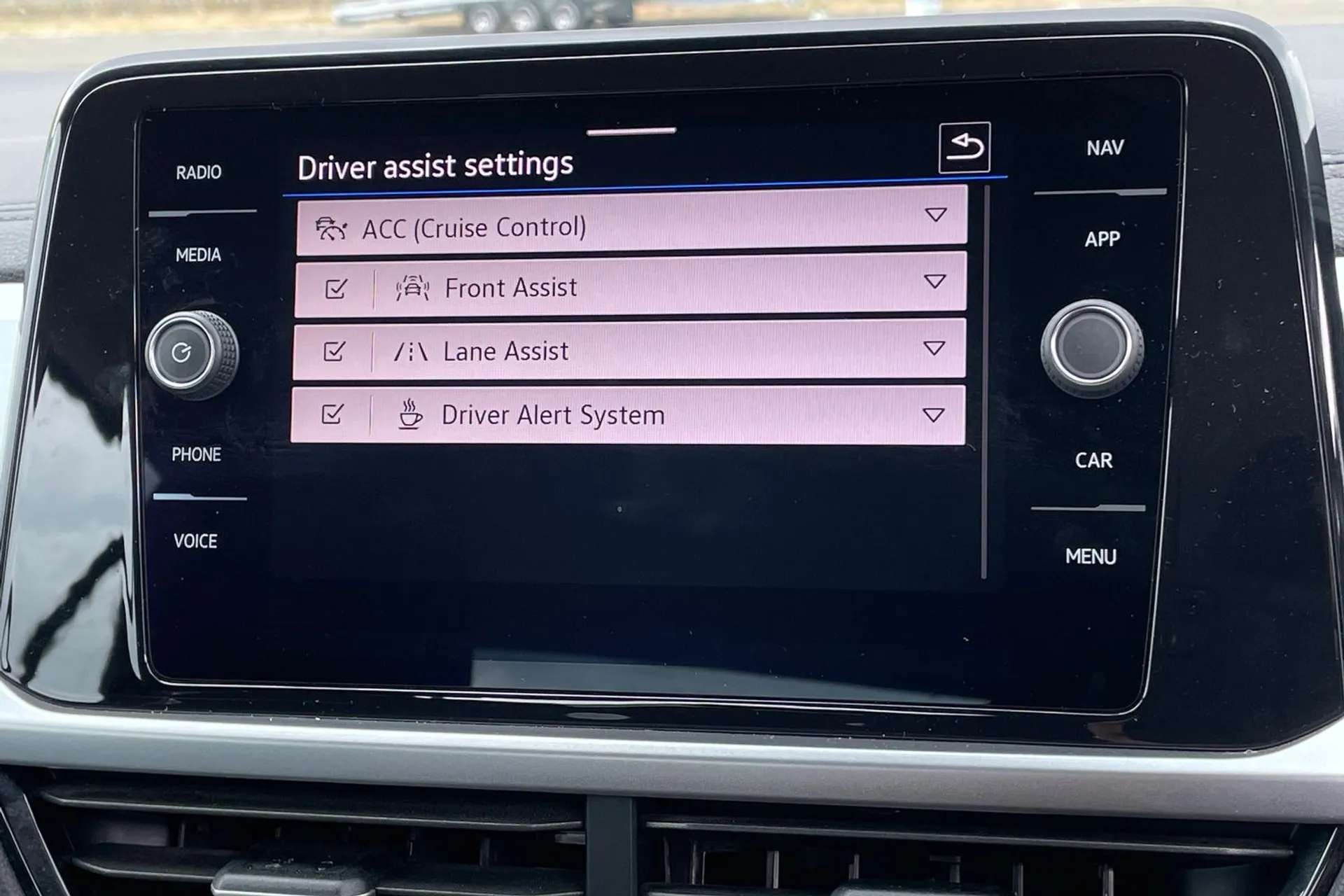 2023 VOLKSWAGEN T-ROC 2023 VOLKSWAGEN T-ROC