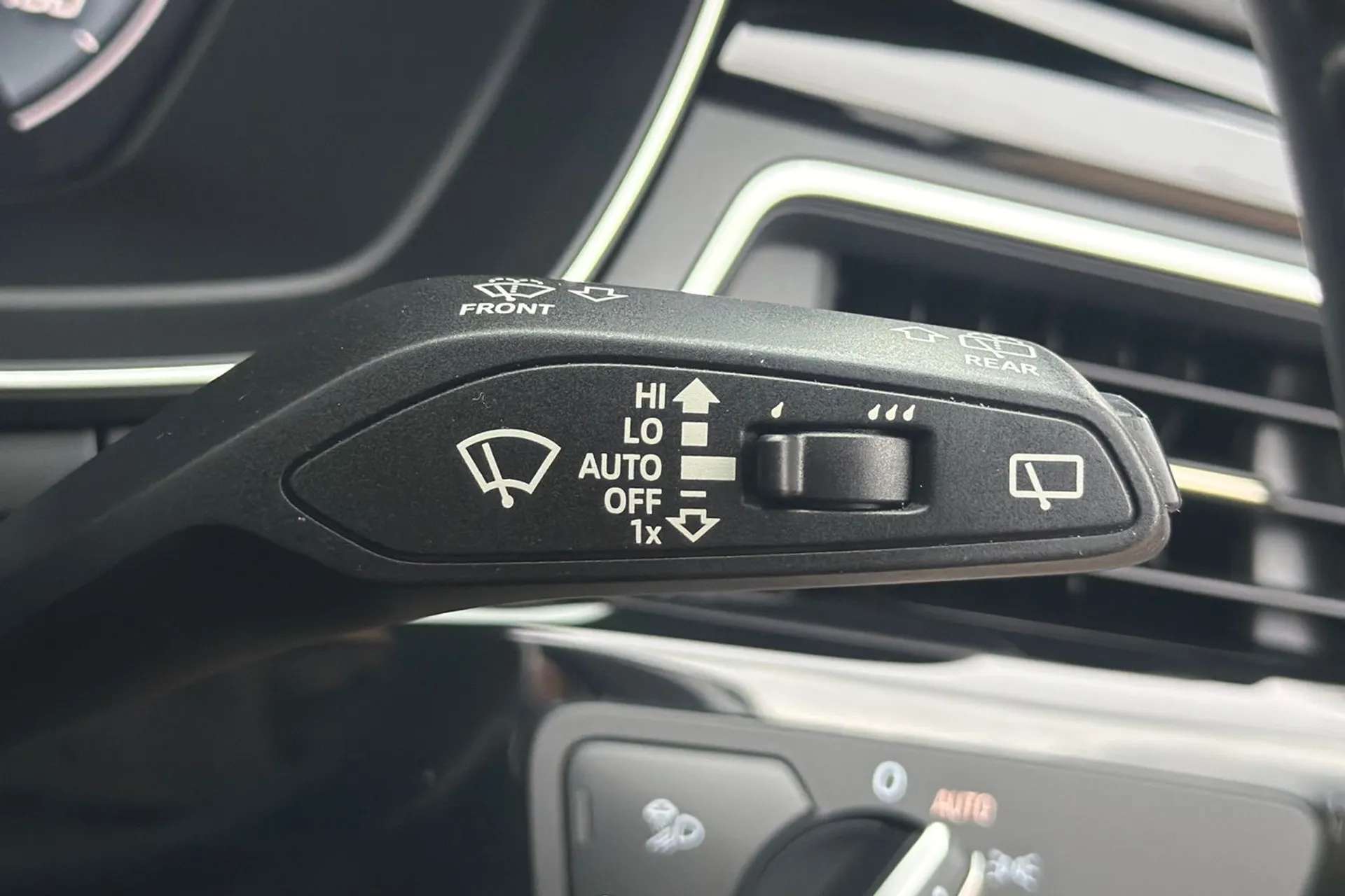2020 AUDI A4 2020 AUDI A4