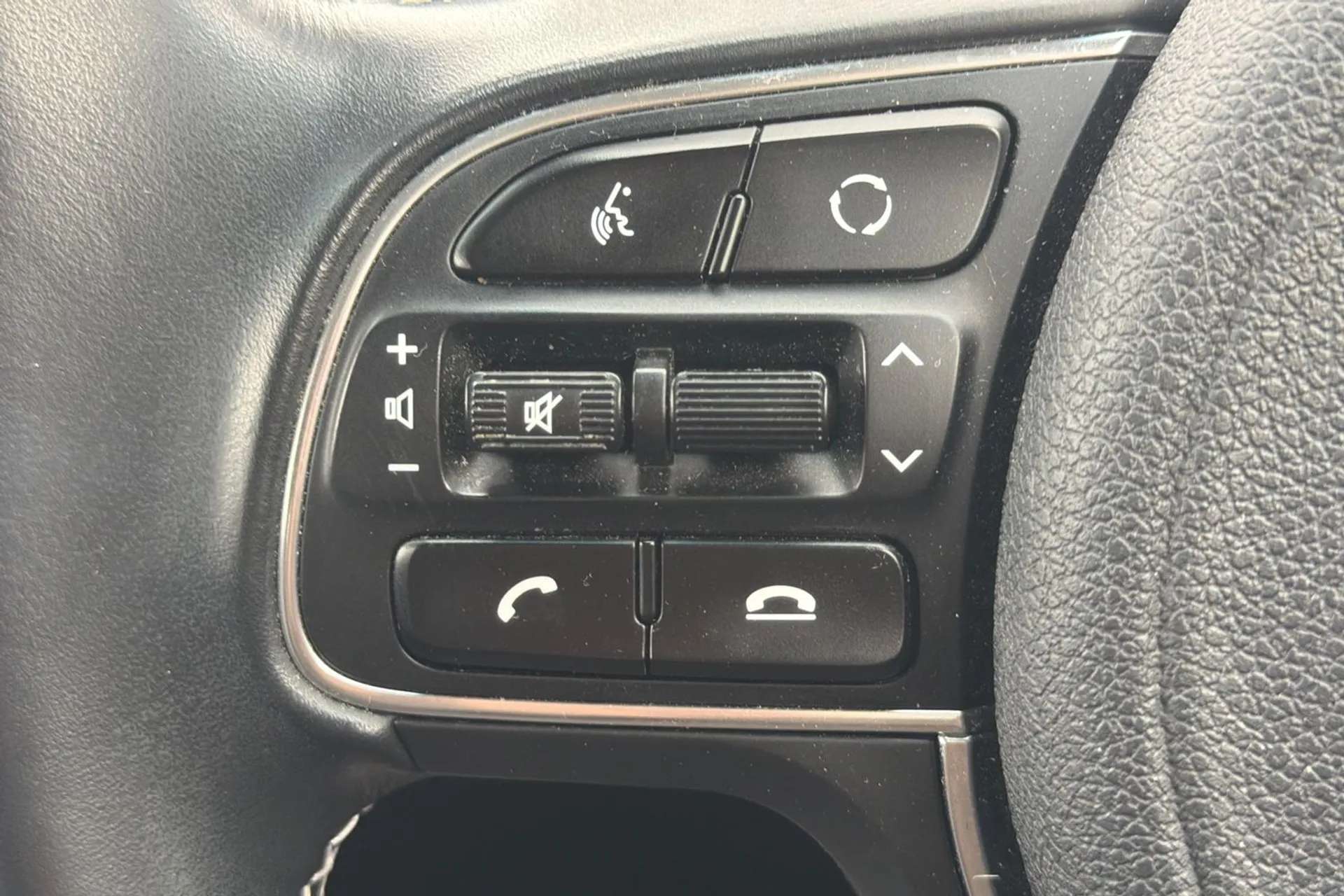 2022 KIA E-NIRO 2022 KIA E-NIRO