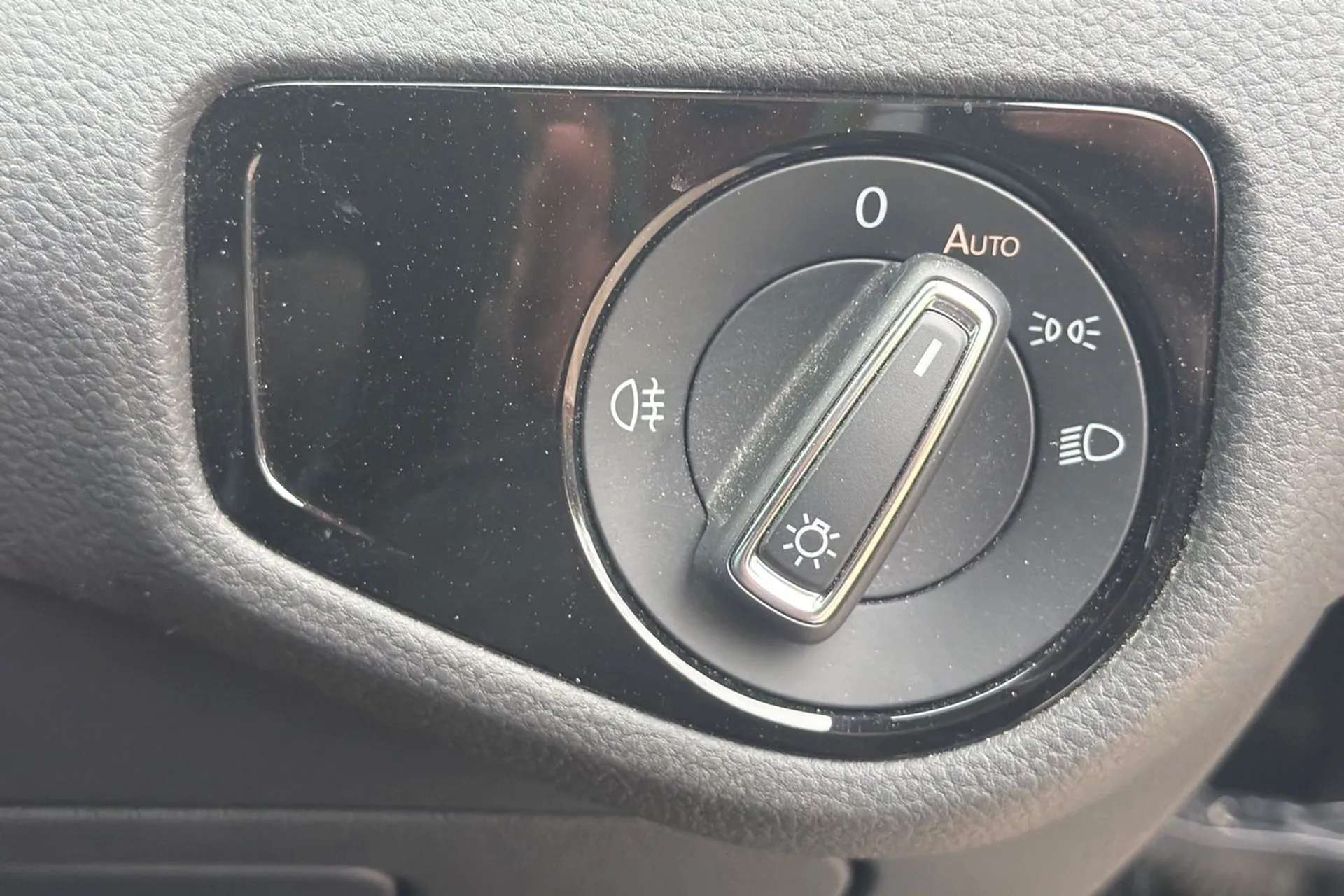 2020 VOLKSWAGEN GOLF 2020 VOLKSWAGEN GOLF