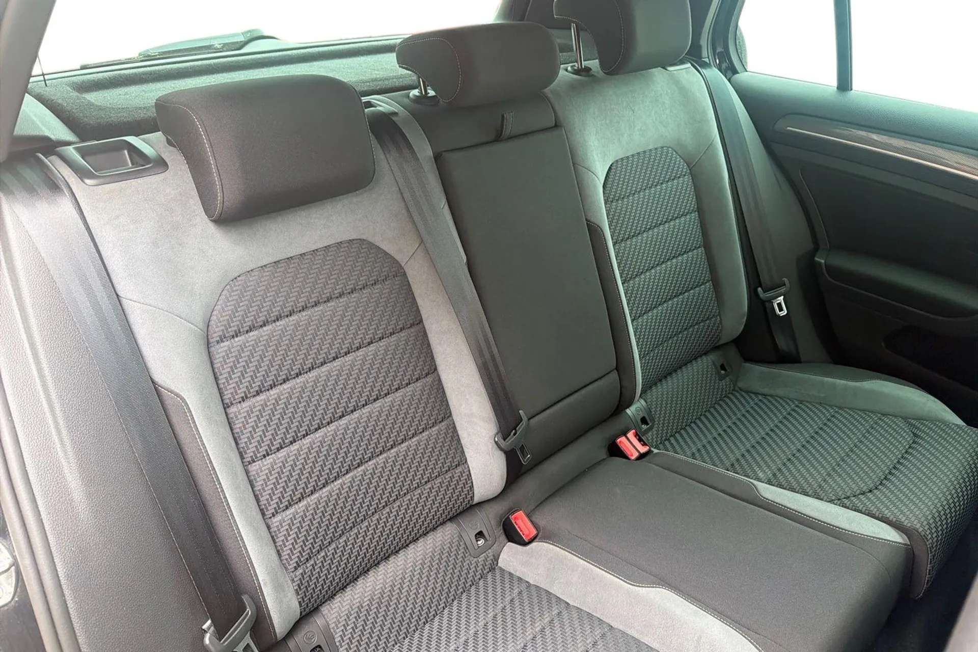 2020 VOLKSWAGEN GOLF 2020 VOLKSWAGEN GOLF