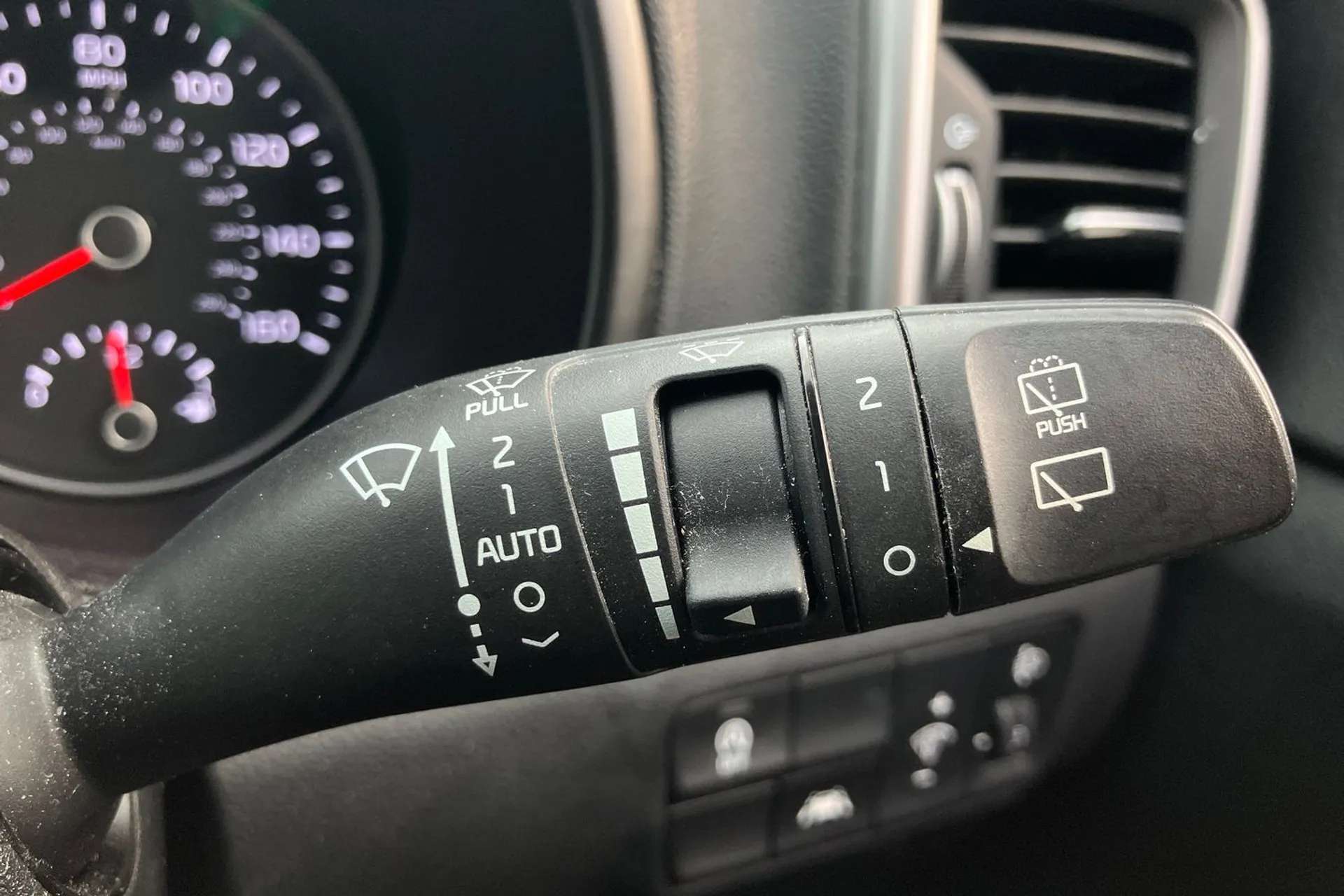 2021 KIA SPORTAGE 2021 KIA SPORTAGE