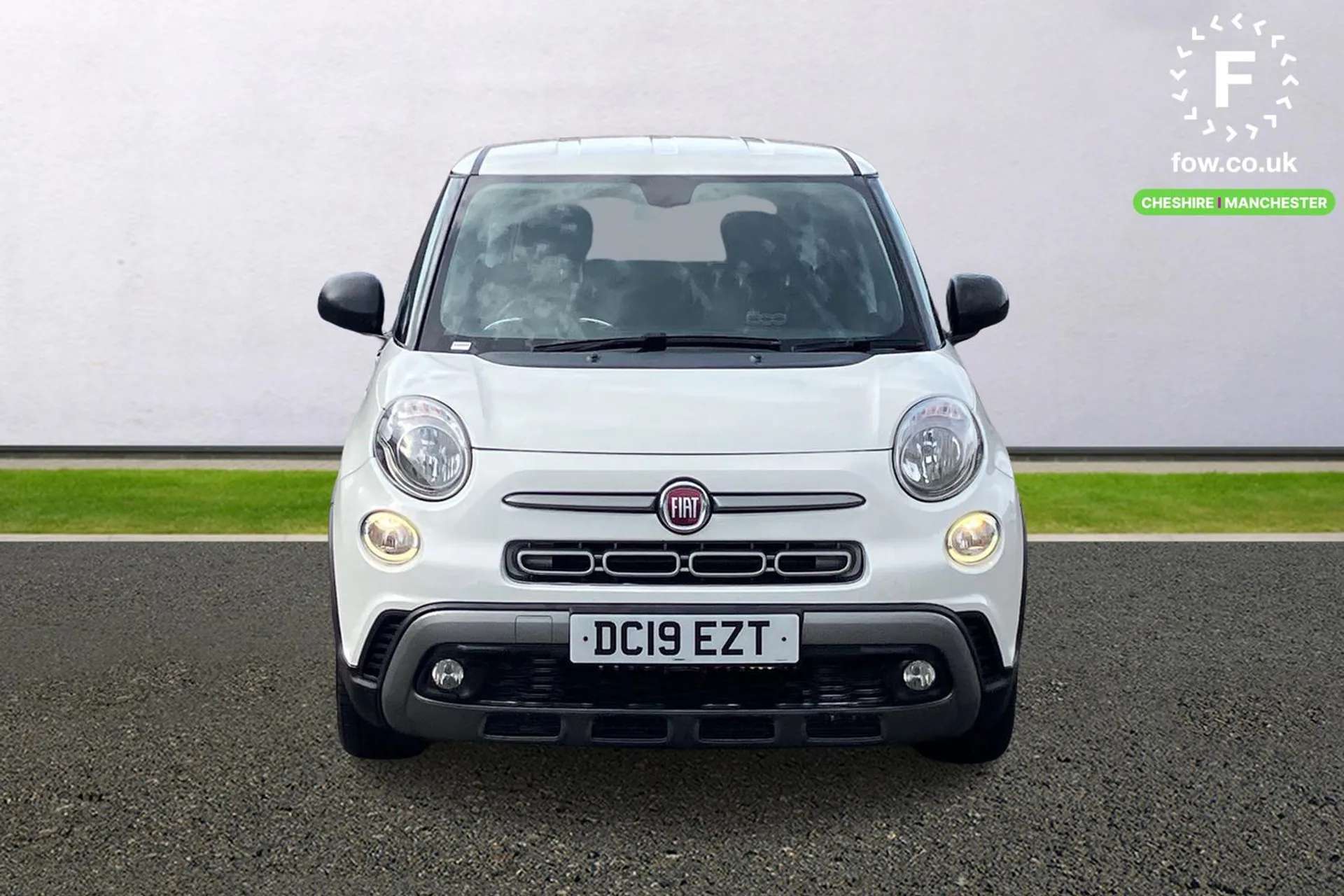2019 FIAT 500L 2019 FIAT 500L