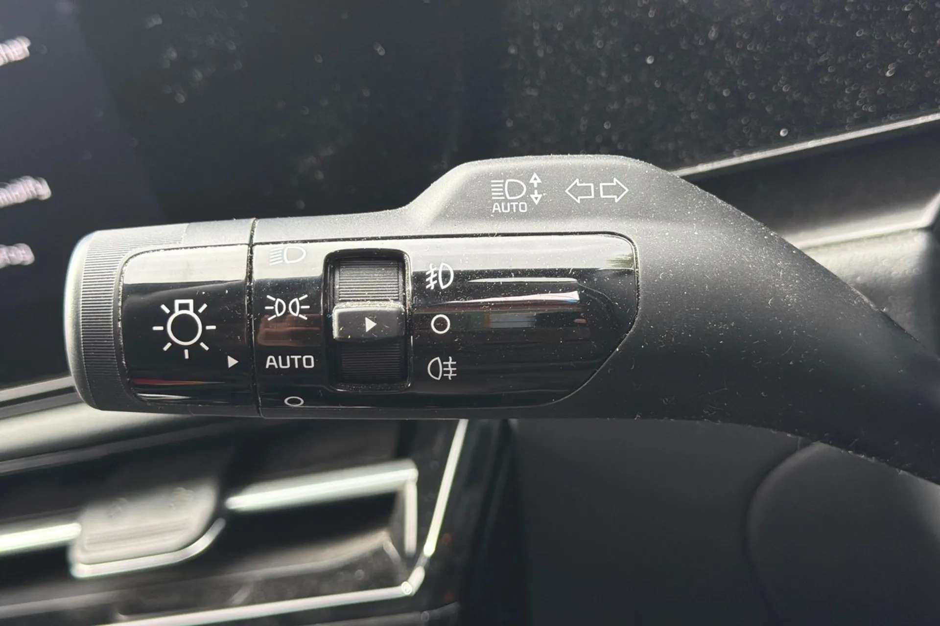 2023 KIA NIRO 2023 KIA NIRO