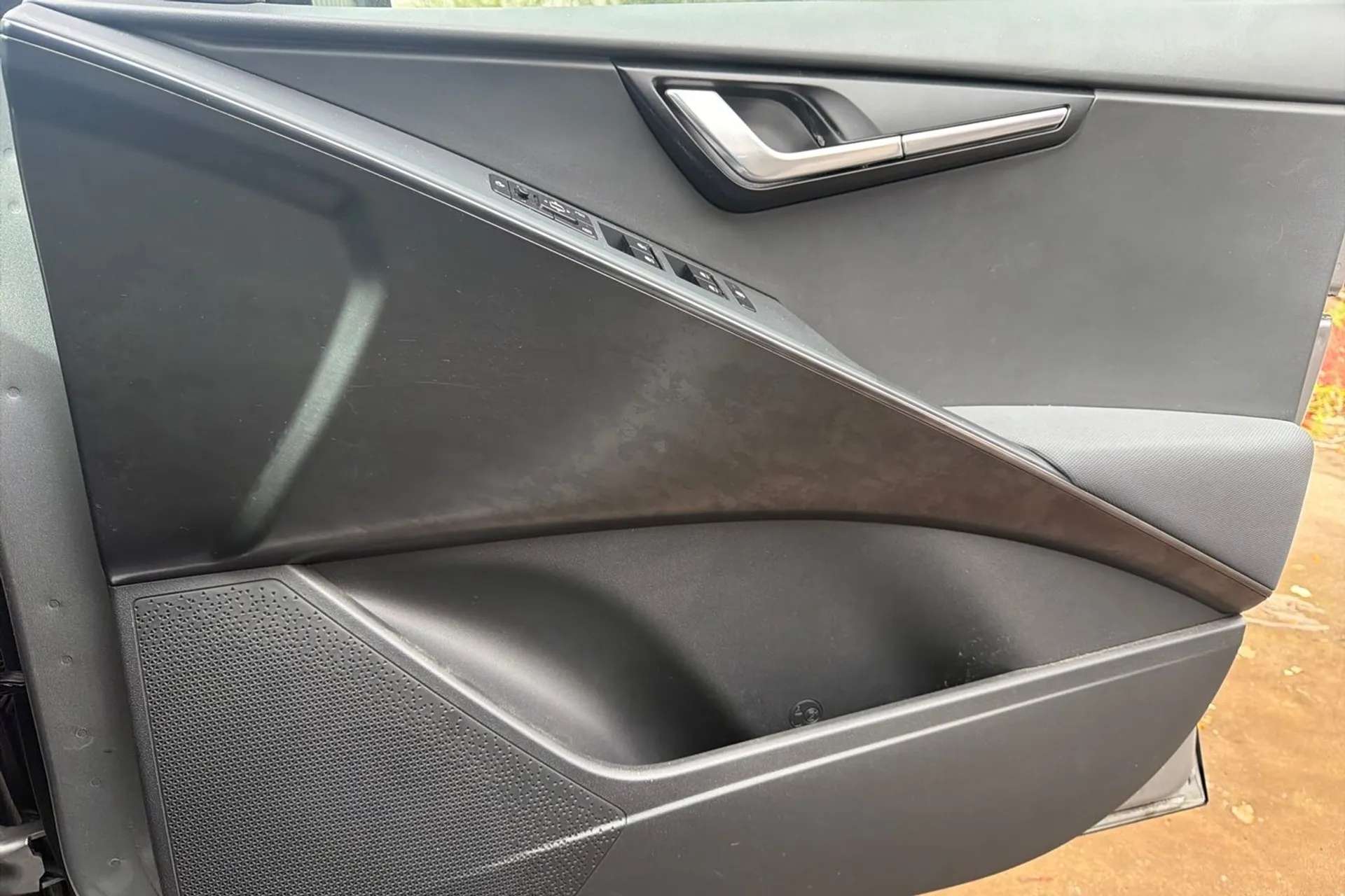 2023 KIA NIRO 2023 KIA NIRO