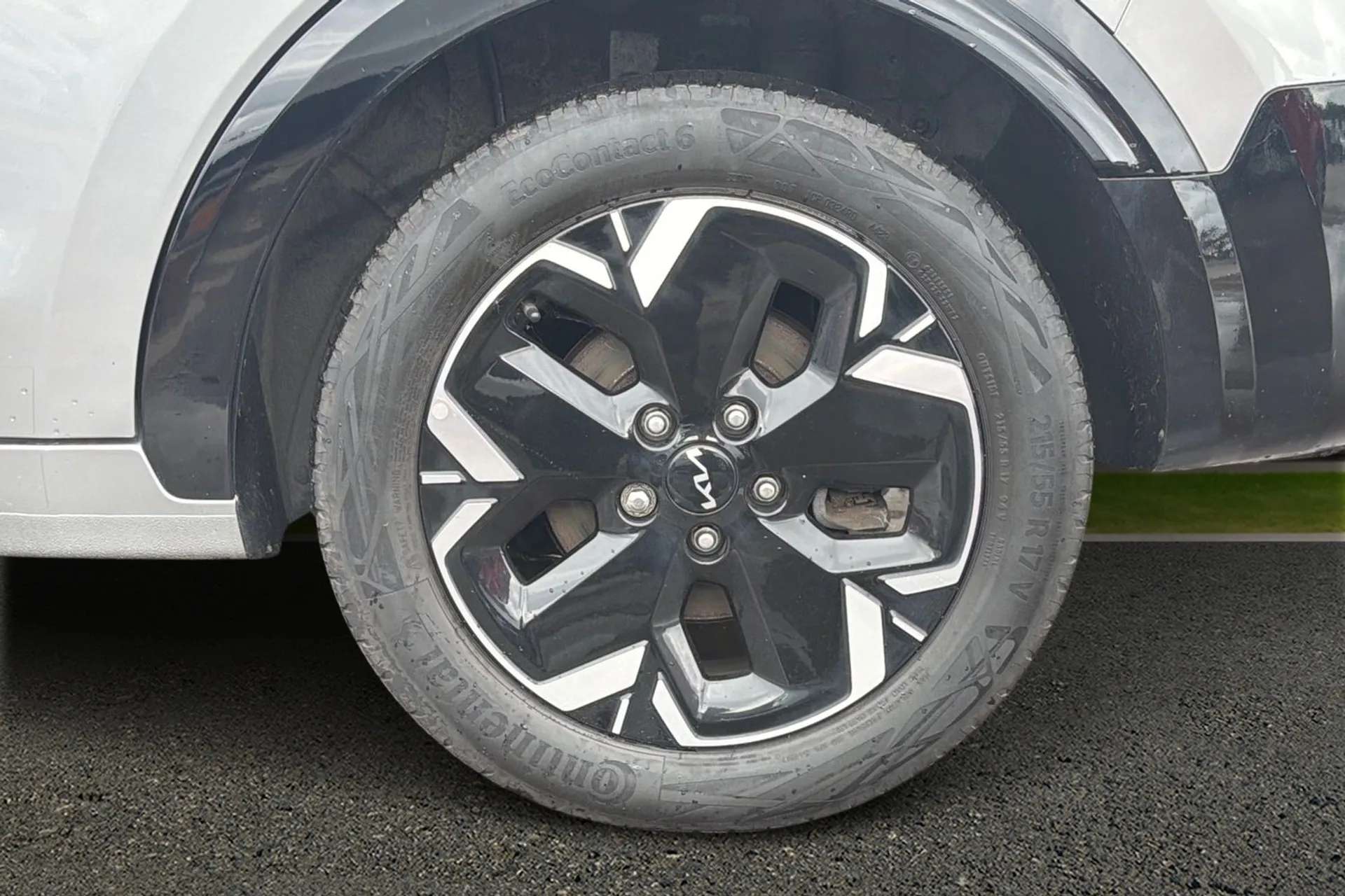 2023 KIA NIRO 2023 KIA NIRO